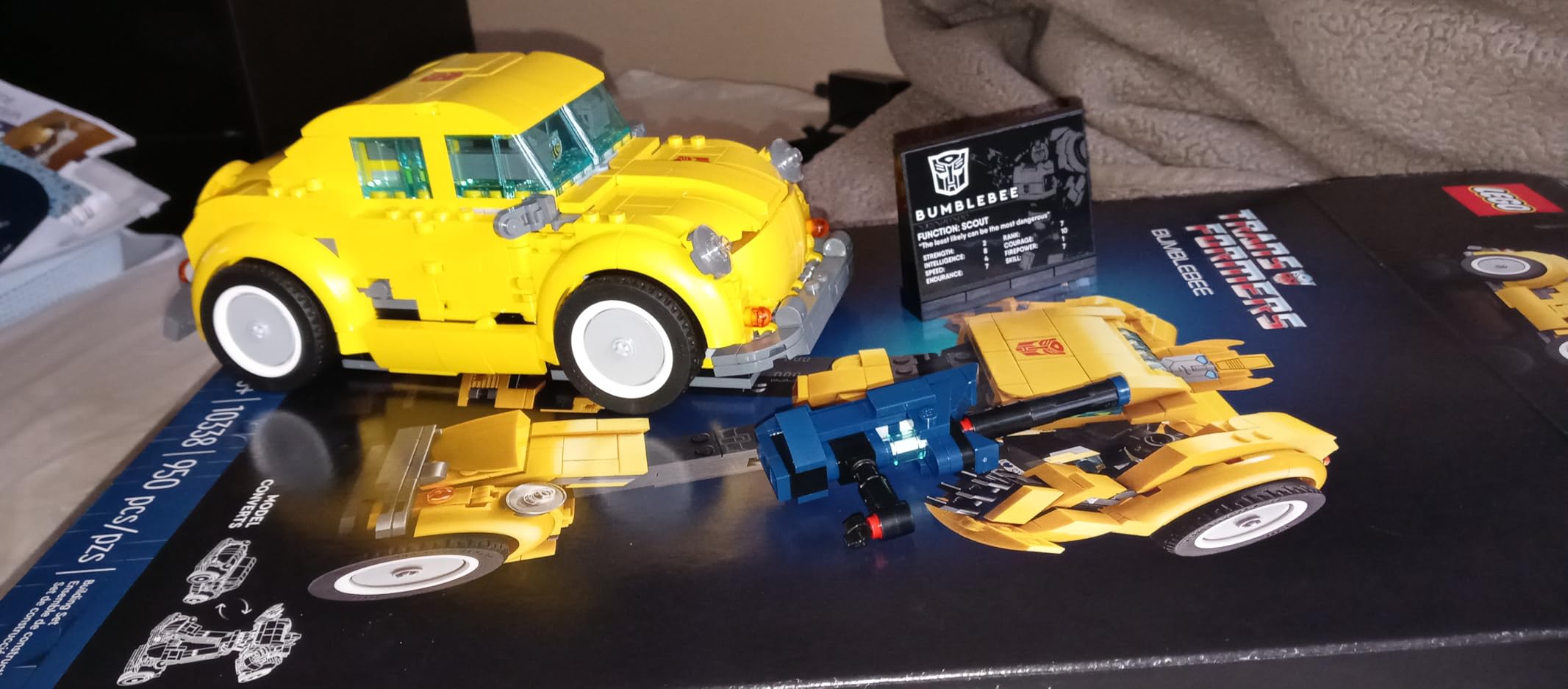 Icons Transformers Bumblebee Action Figure, Collectible Robot Gift for Adults, Movie Themed Model Building Set for Sci-Fi Enthusiasts and Transformers Fans, Converts to Vehicle Mode, 10338 customer photo 2