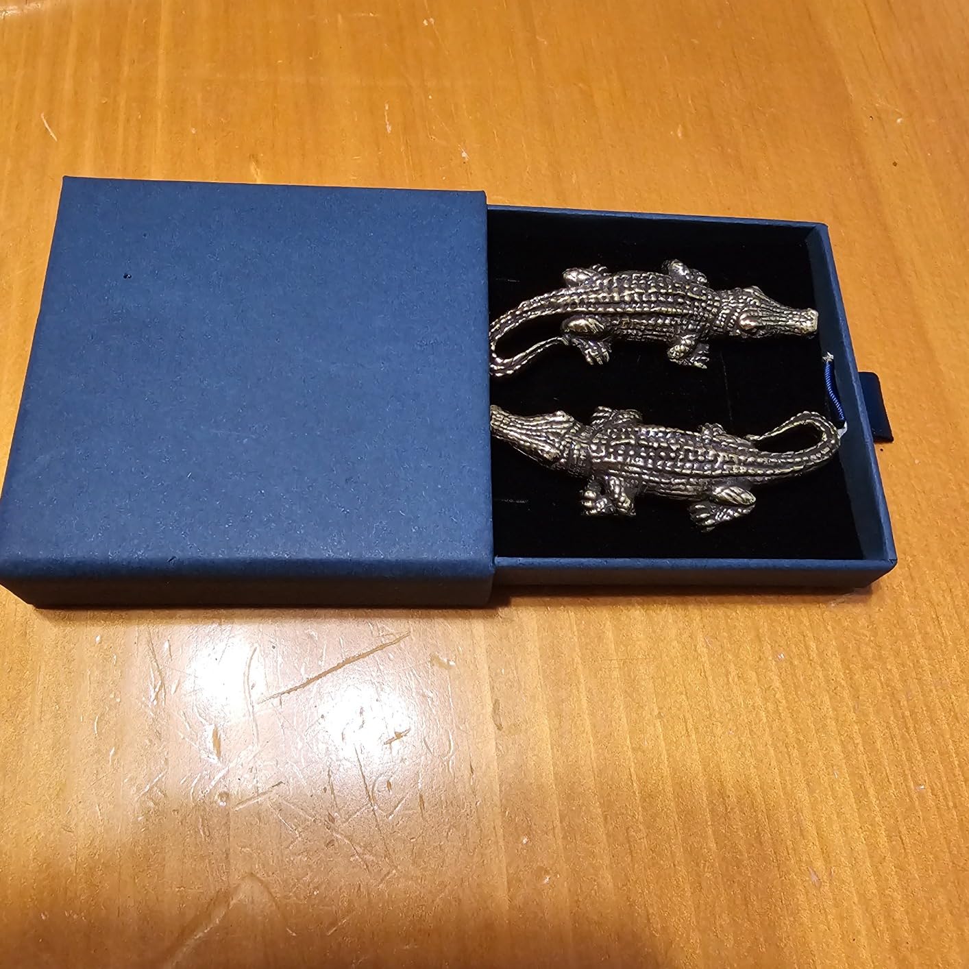 Brass Crocodile Statue 2 Pack Metal Alligator Animal Figurines Sculpture Desktop Ornament Office Home Desk Figurine Tea Pet Decor customer photo 1