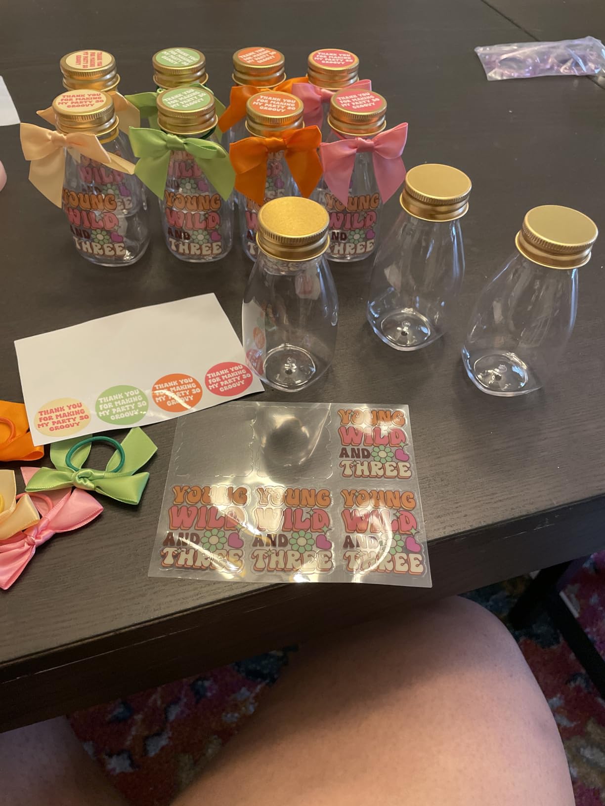 Ethisa Small 12 Pack Frog Party Favors - DIY Candy Jars with Ribbons and Stickers - Party Decoration Bottles for Birthday, and Baby Shower - Toad Theme Table Centerpieces customer photo 2