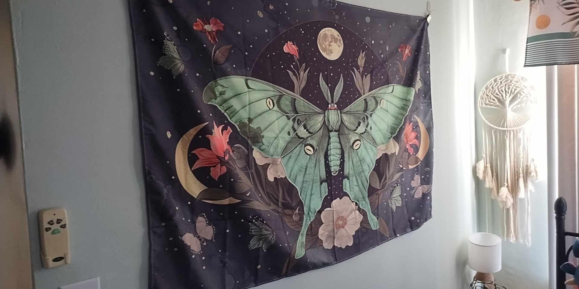 JAWO Green Butterfly Moon luna moth Flower Tapestry Boho Floral Plant moth Tapestries for Bedroom customer photo 2