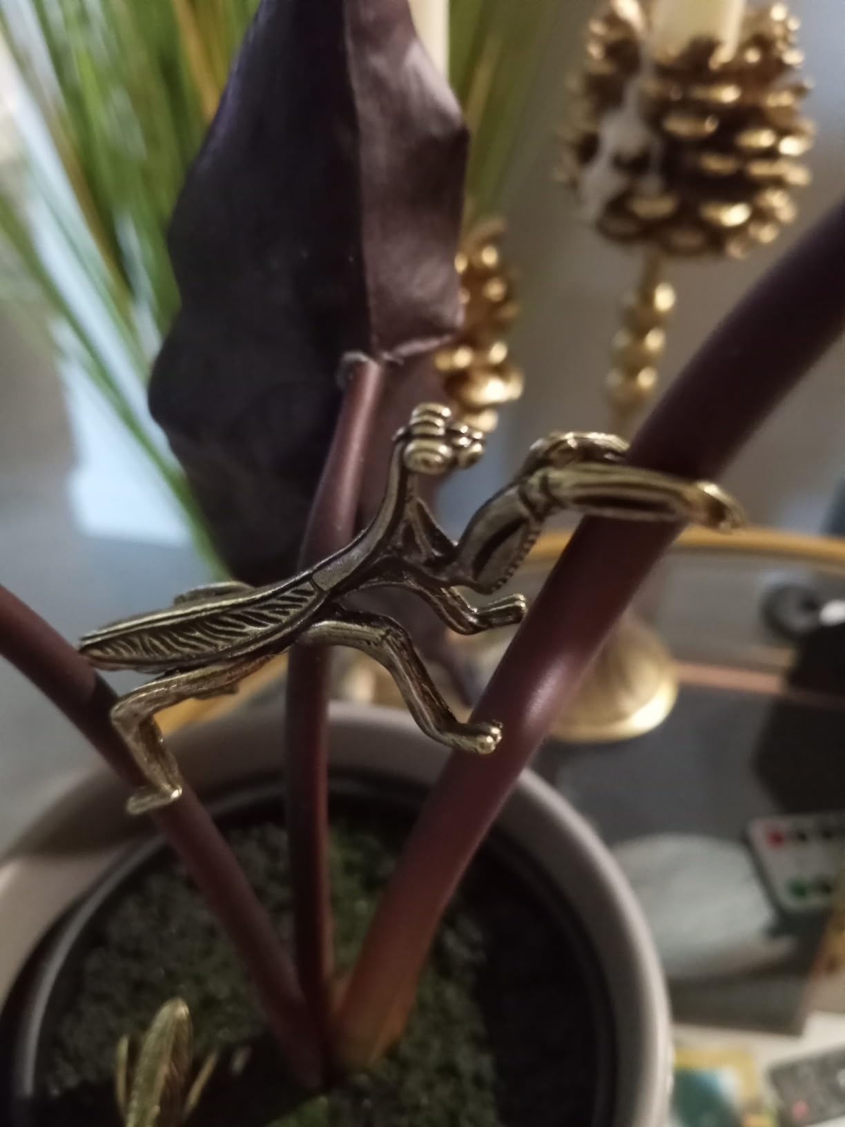2pcs Gold Praying Mantis Figurines, Vintage Brass Mantis Statues, Decorative Brass Animal Ornament DIY Craft customer photo 1