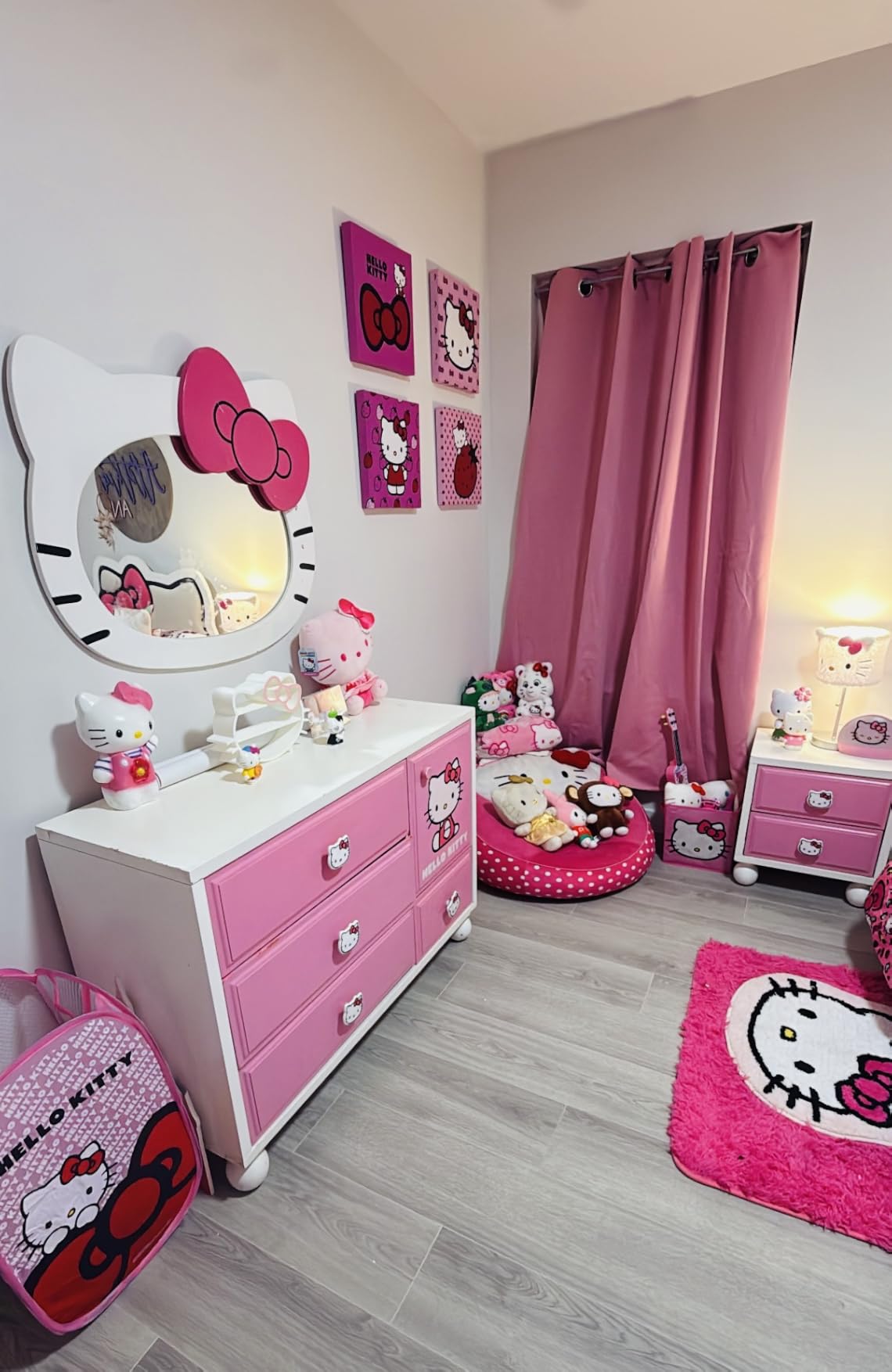 Sanrio Hello Kitty Strawberry and Bow Canvas Wall Art 4 Piece Set for Room Décor,12