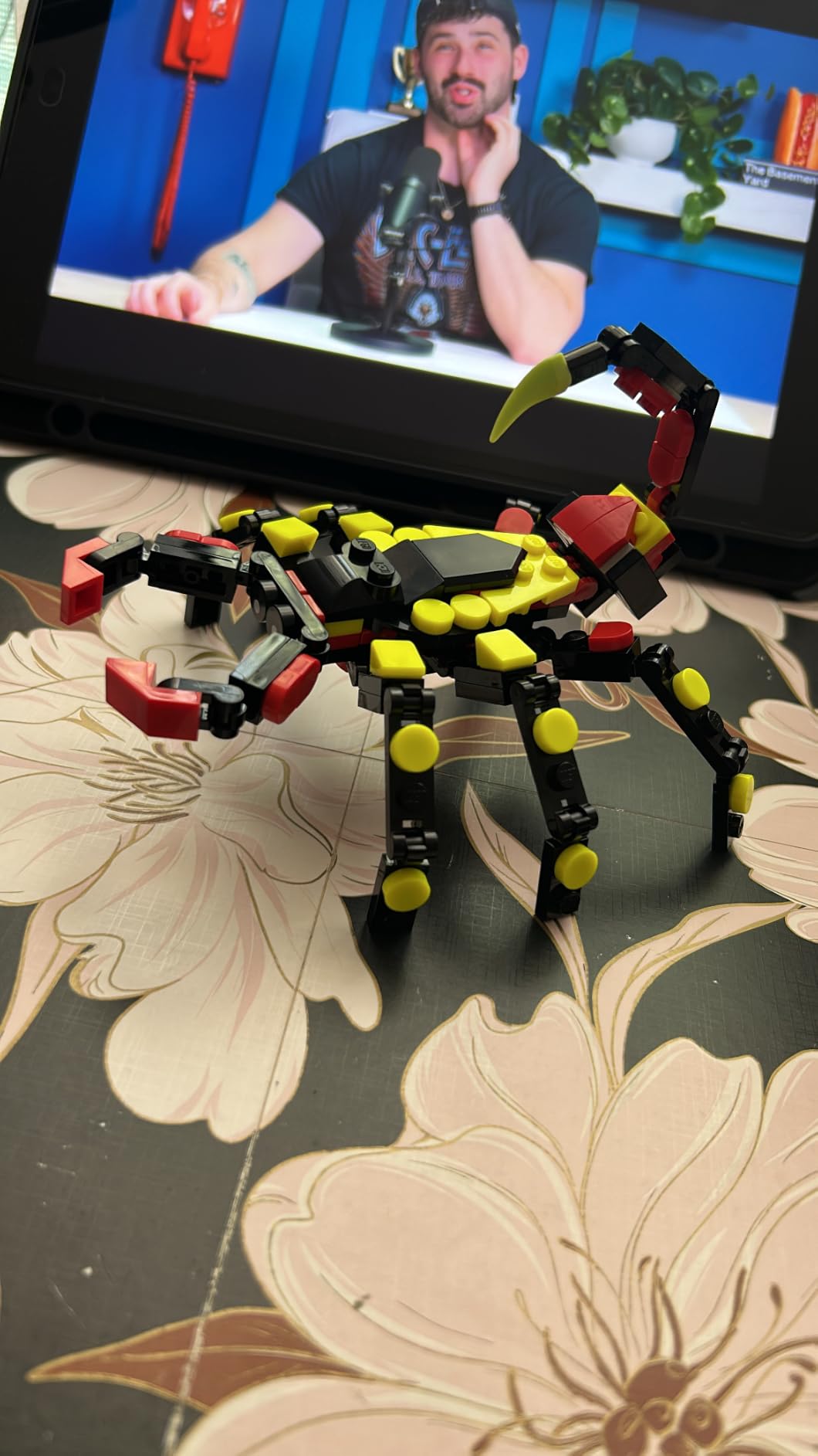 LEGO Creator 3 in 1 Wild Animals Surprising Spider Toy - 3 Build Options, Spider, Scorpion, or Snake - 31159 customer photo 2