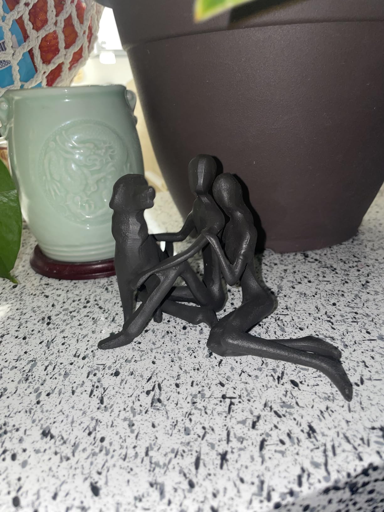 Kresecioo Anniversary Wedding Gift for Couple, Antique Gold Metal Romantic Couple Statue in Love Iron Sculpture Decor customer photo 2