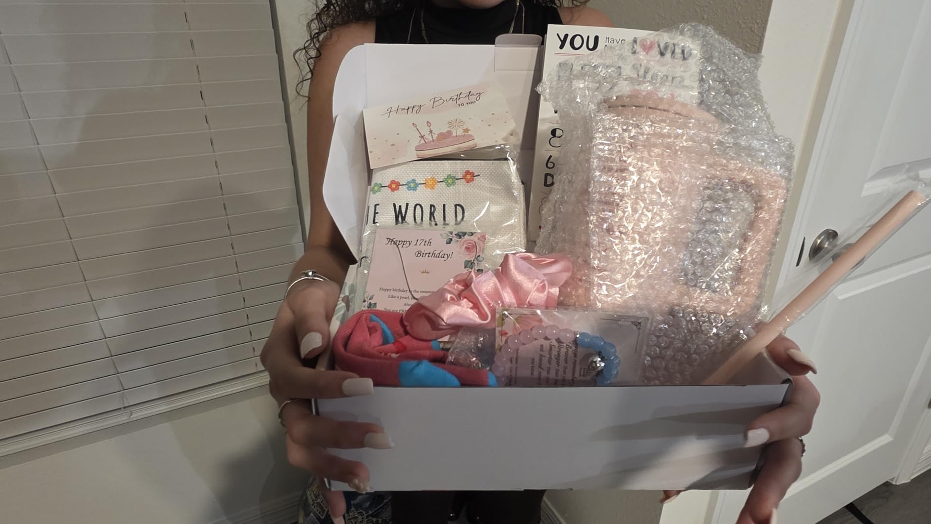 Sweet 16 Gifts for Girls Happy 16th Birthday Gifts for Girls Sweet Sixteen Gift for 16 Year Old Girl Trendy 2026 Pink 16 Year Old Girl Birthday Gift Ideas 16th Decoration for Granddaughter, Daughter customer photo 2