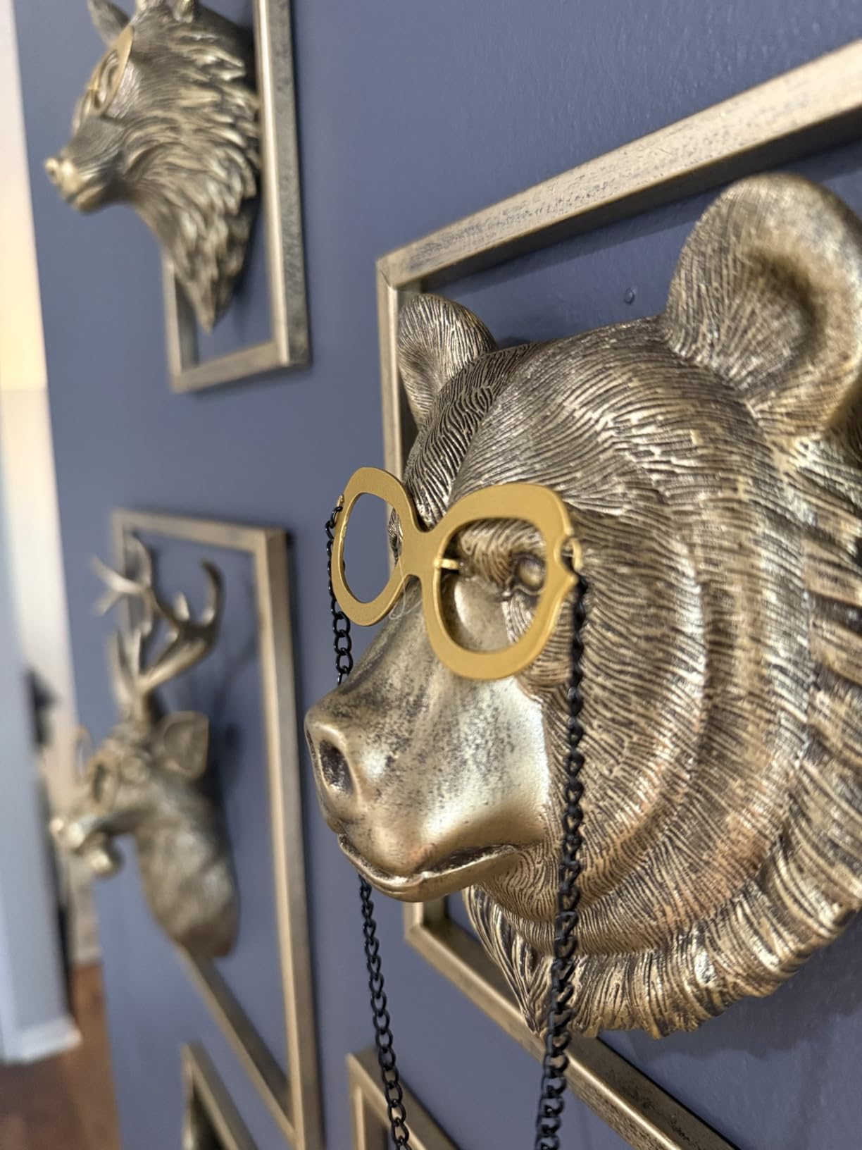 Newinhome Animal Heads Wall Decor (Includes Metal Frame) Resin Animals Sculptures Head Wall Hanging Decoration Gold vintage Wall Sculpture for Living Room Bedroom Office(Antelope) customer photo 2