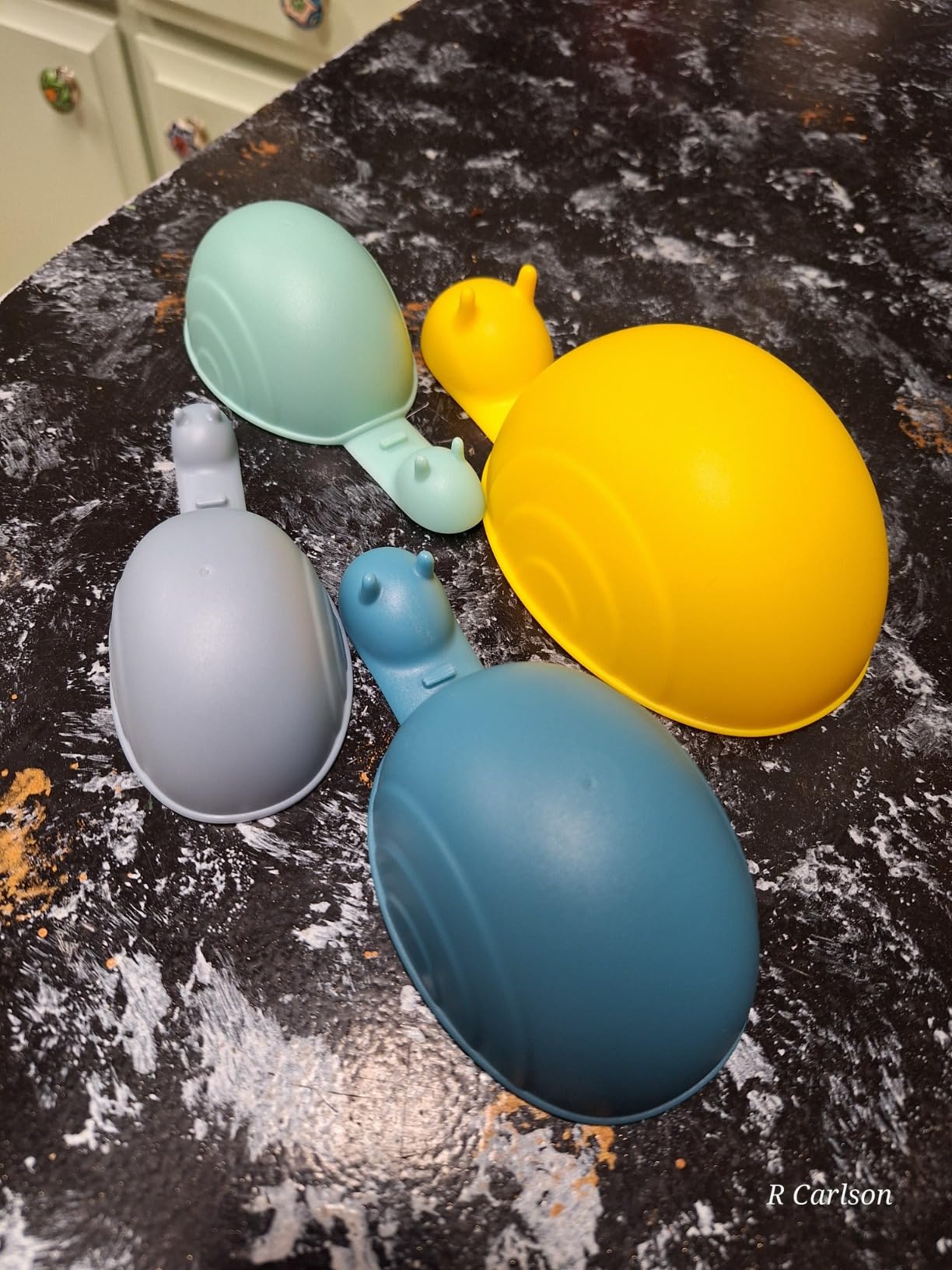 OTOTO Penny Penguin Silicone Measuring Cups for Cooking - 500ml Cute Measuring Cups for Baking, BPA-Free, Microwave Safe customer photo 2