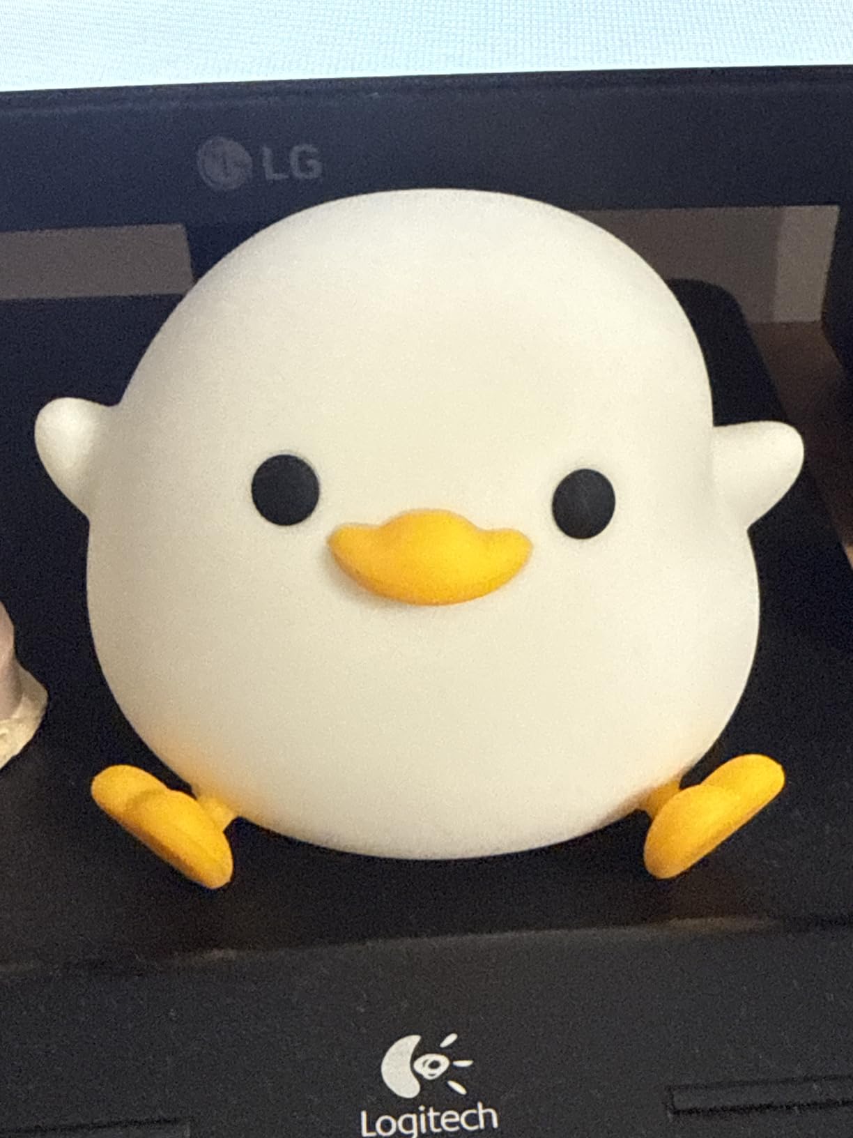 YR YRHH-PET Duck Cute Lamp, Squishy Night Light, Kids Gifts Baby Room Decor | Safe Silicone Bedside Lamp, Touch Animal Nightlight For Nursery, College White Elephant Gifts, Boys Girls Dodo Ducky Stuff customer photo 1