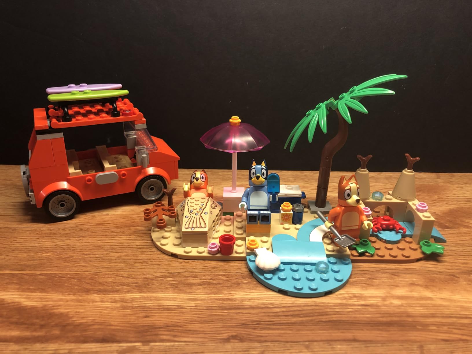 LEGO Bluey: Bluey's Beach & Family Car Trip - 11202 customer photo 2