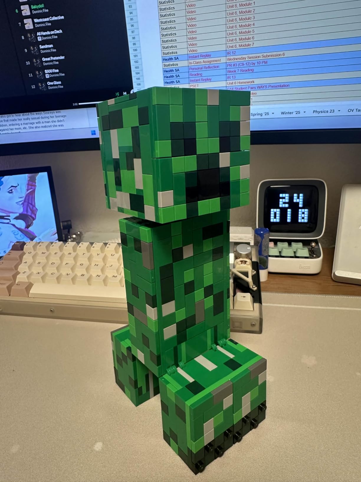 LEGO Minecraft The Creeper Kids Building Toy - Minecraft Toy for Boys & Girls, Ages 10+ - Room Decor for Gamers w/ 1st Version Creeper Minifigure - Gift for Birthdays - 21276 customer photo 1