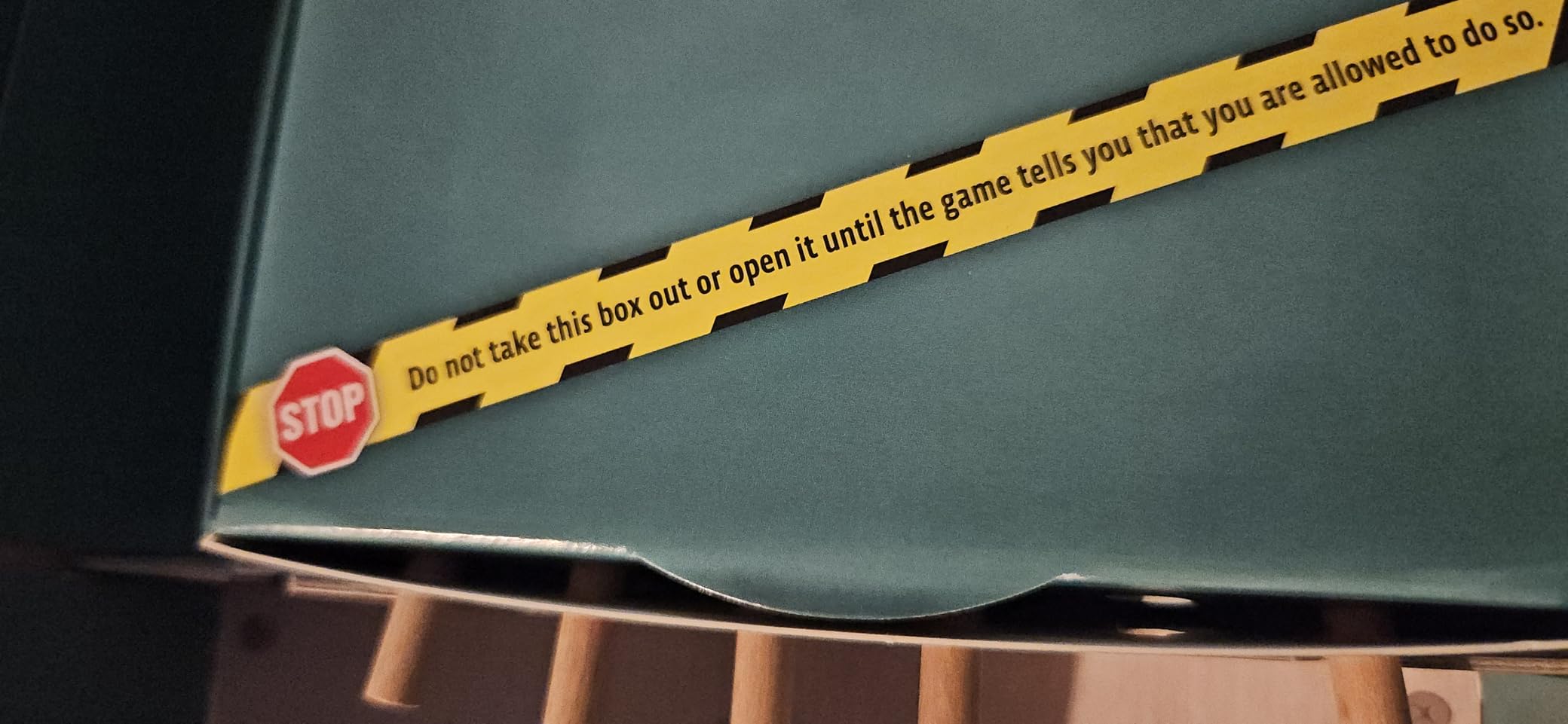 EXIT: The Game - Family - 2 Escape Adventures, At-Home Escape Room, Co-Operative Game, Family Activity, Brainteasers, 2-4 Players customer photo 1