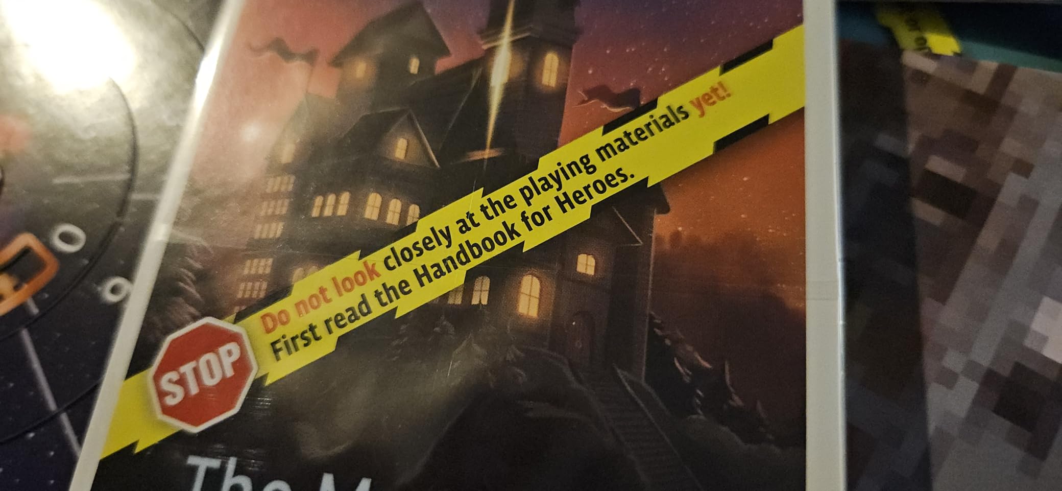 EXIT: The Game - Family - 2 Escape Adventures, At-Home Escape Room, Co-Operative Game, Family Activity, Brainteasers, 2-4 Players customer photo 2