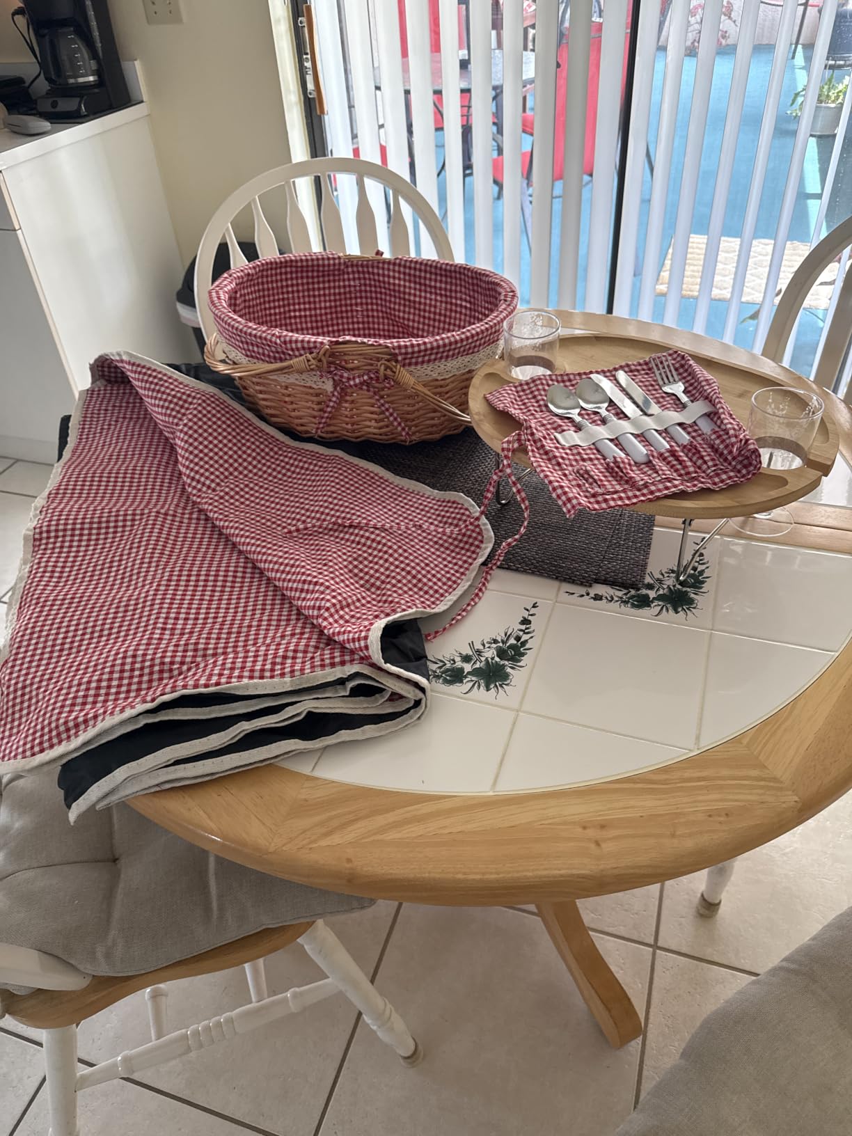 Picnic Basket for 2, Bridal Shower Gift Wedding Gifts with Mr Mrs Wine Glasses and Greeting Card, Engagement Newly Weeding Gifts for Couples 2026, Wicker Picnic Set Kit with Blanket Cooler for Beach customer photo 2