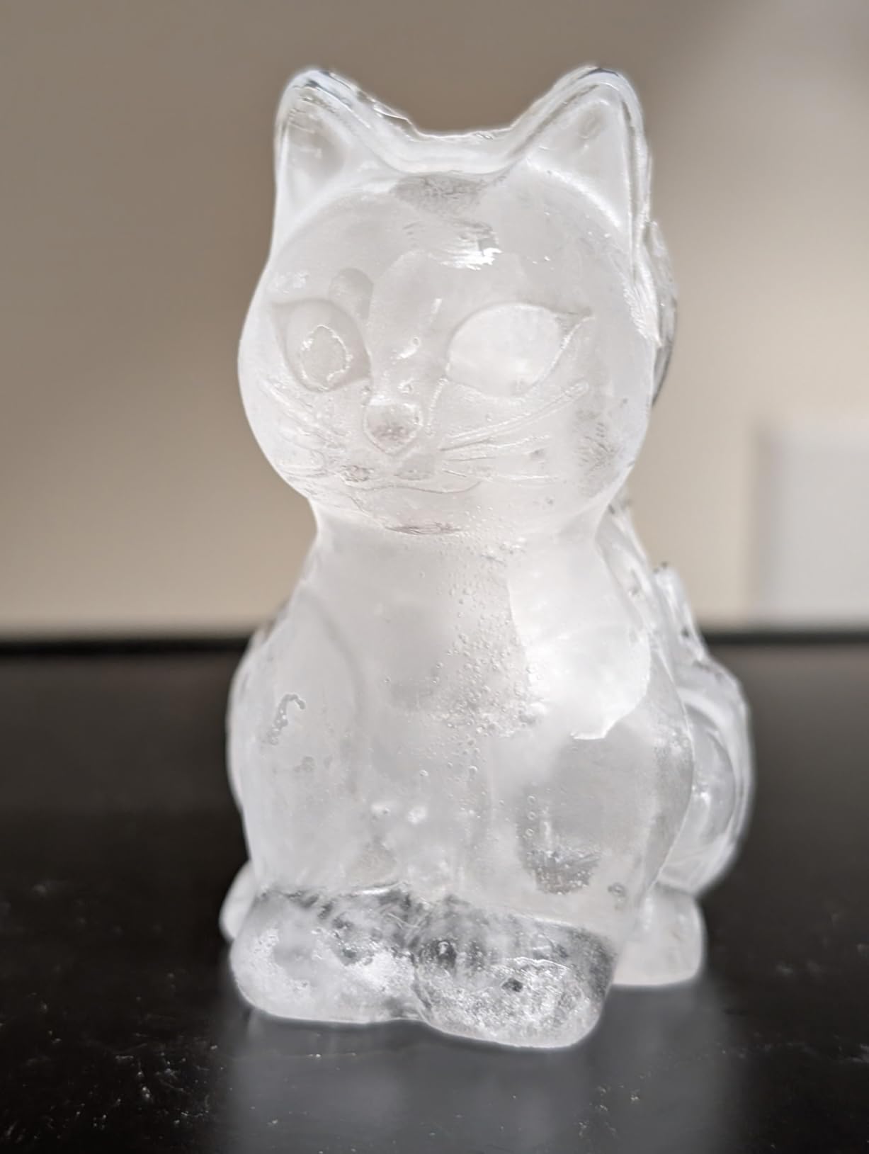 Alpaca Ice Cube Tray Mold - Cute Fun Whiskey Ice Molds Gifts for Women Men | 3D Alpaca Shape Cute Ice Molds for Whiskey Bourbon, 4-Hole Large Fun Shapes Funny Gifts, for Animals Lovers Women Men customer photo 1