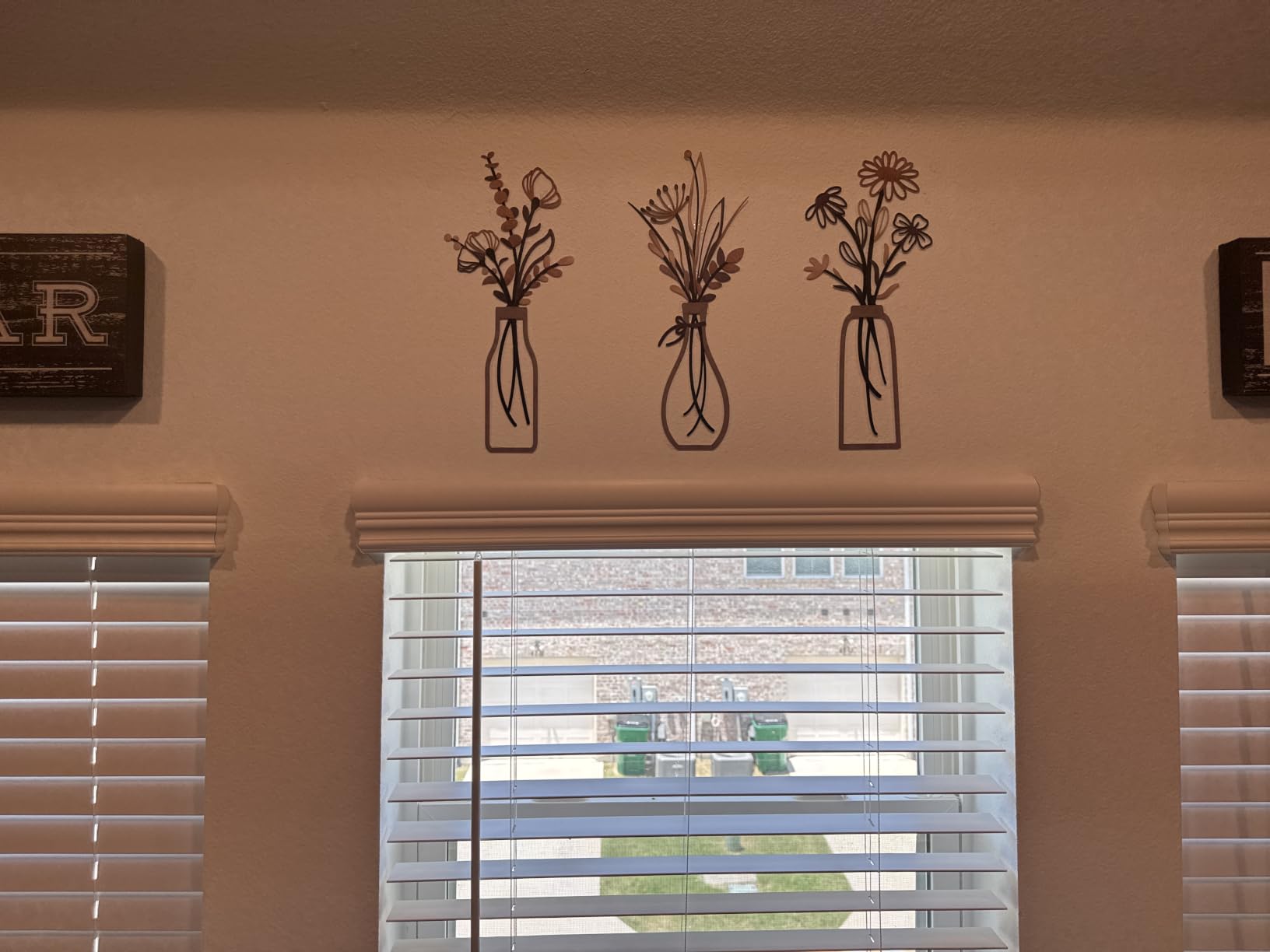 Pigort 3 Pieces Metal Flowers Wall Arts - Rustic Farmhouse Style Decor Metal Wall Art Black Minimalist Flower Natural Themed Wall Decors for Home Bedroom Dining Room Housewarming (Brown) customer photo 1