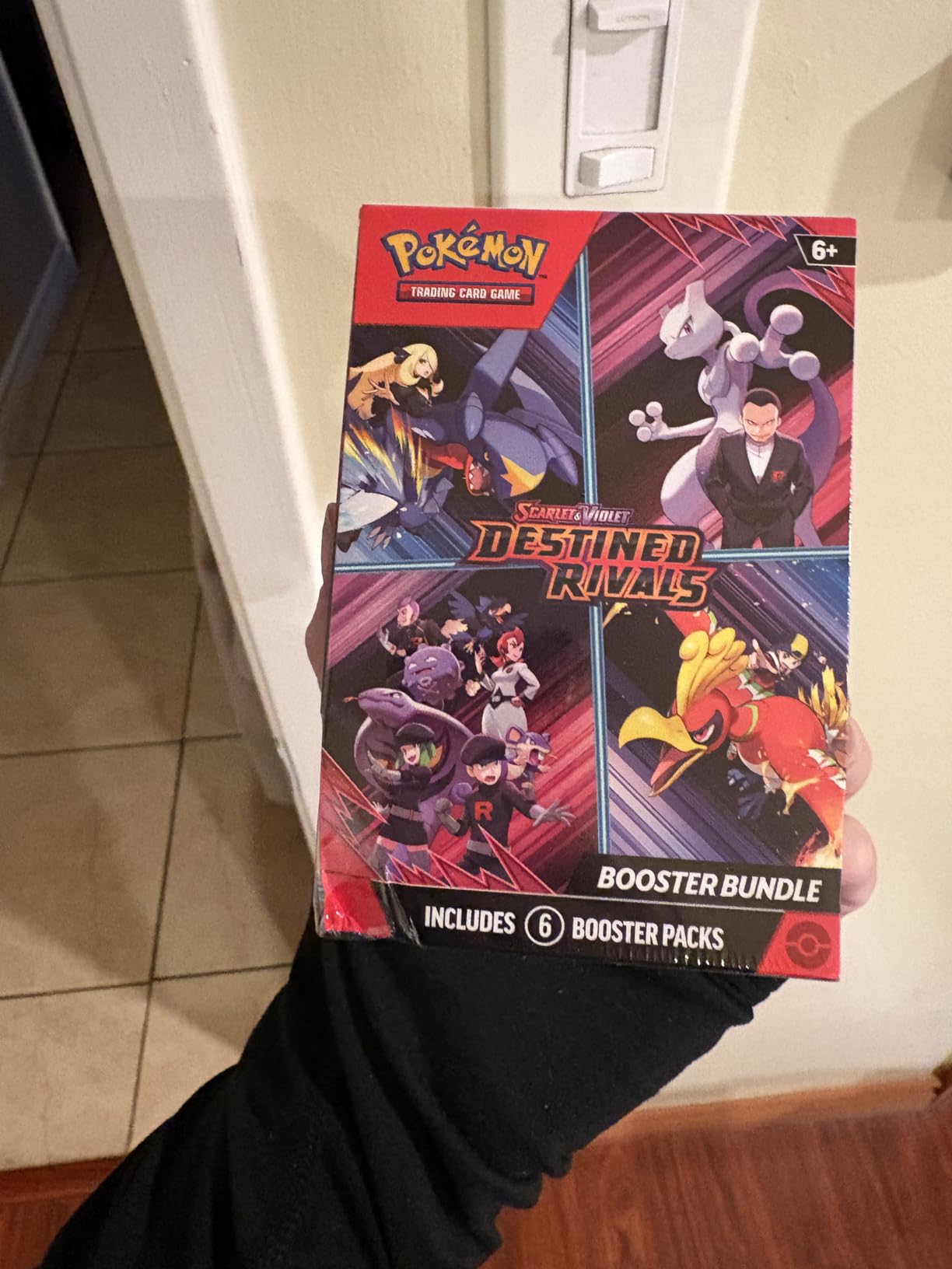 Pokemon TCG: Scarlet & Violet - Destined Rivals Booster Bundle - 6 Packs customer photo 1