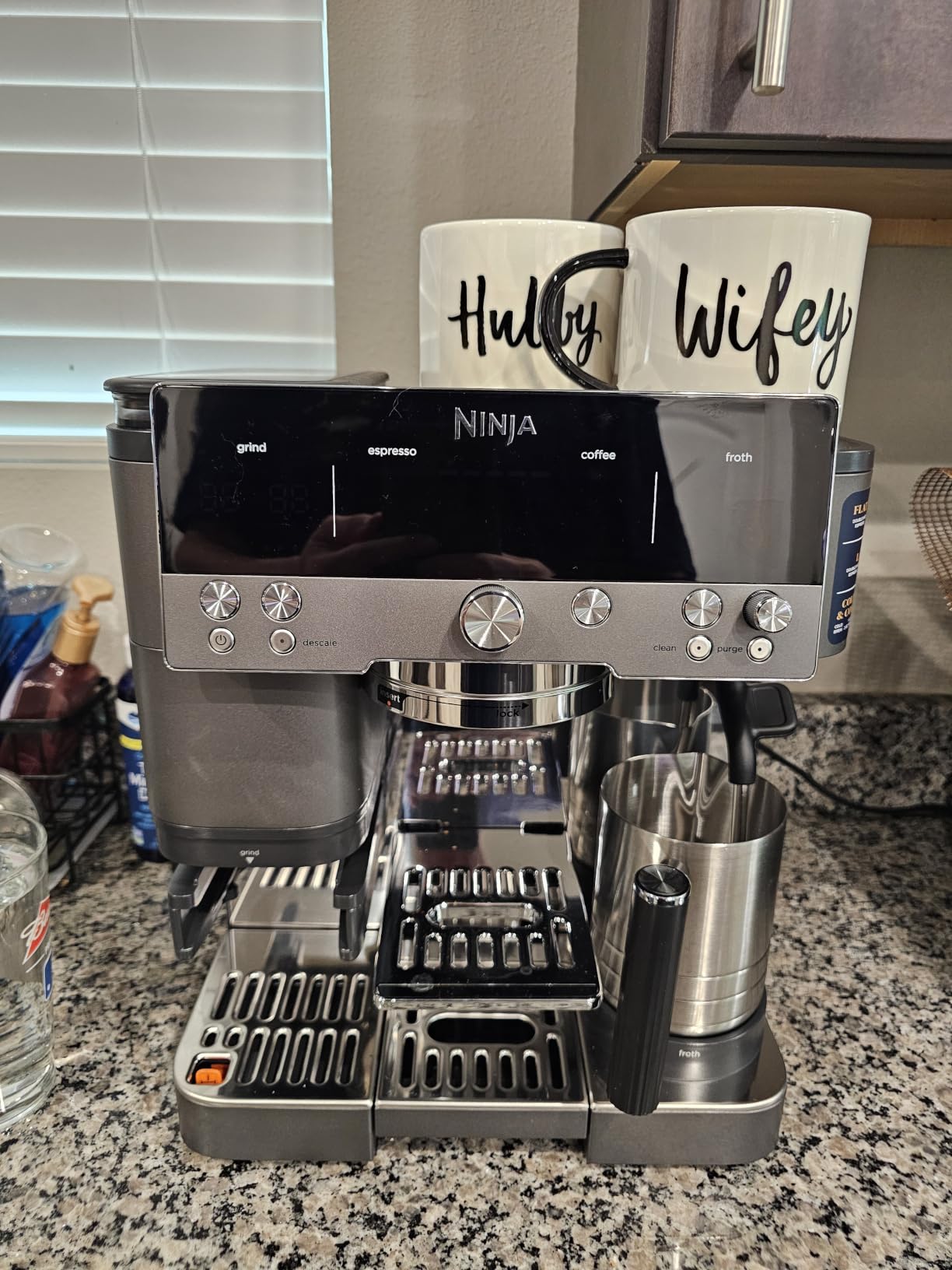 Ninja Luxe Café Premier 3-in-1 Espresso Machine, Drip Coffee, & Rapid Cold Brew | Built-in Coffee Grinder, Hands-Free Milk Frother, Assisted Tamper for Cappuccinos & Lattes | Gunmetal | ES601GM customer photo 1