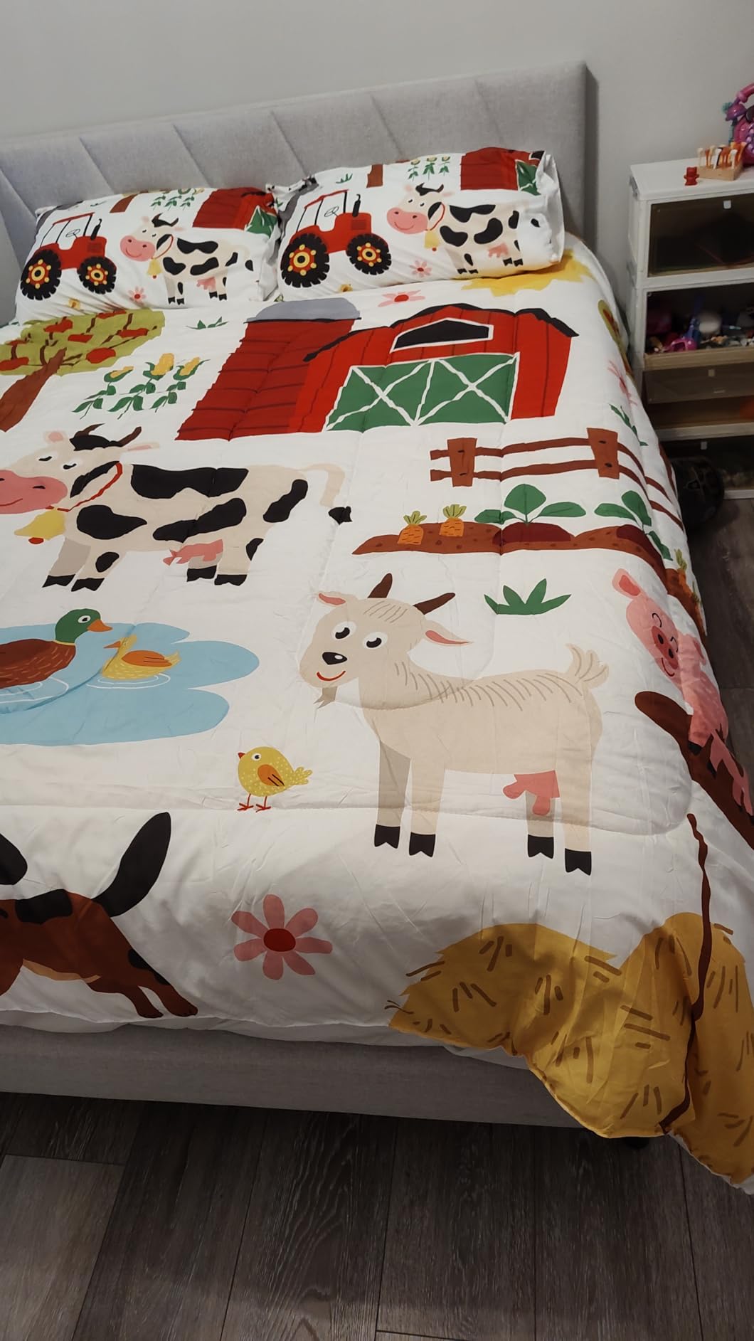 Tiger Comforter Set Wild Animals Flame Printed Bedding Set with 1 Comforter and 2 Pillowcases for Boys and Girls Bedroom All Season (Tiger Queen) customer photo 2