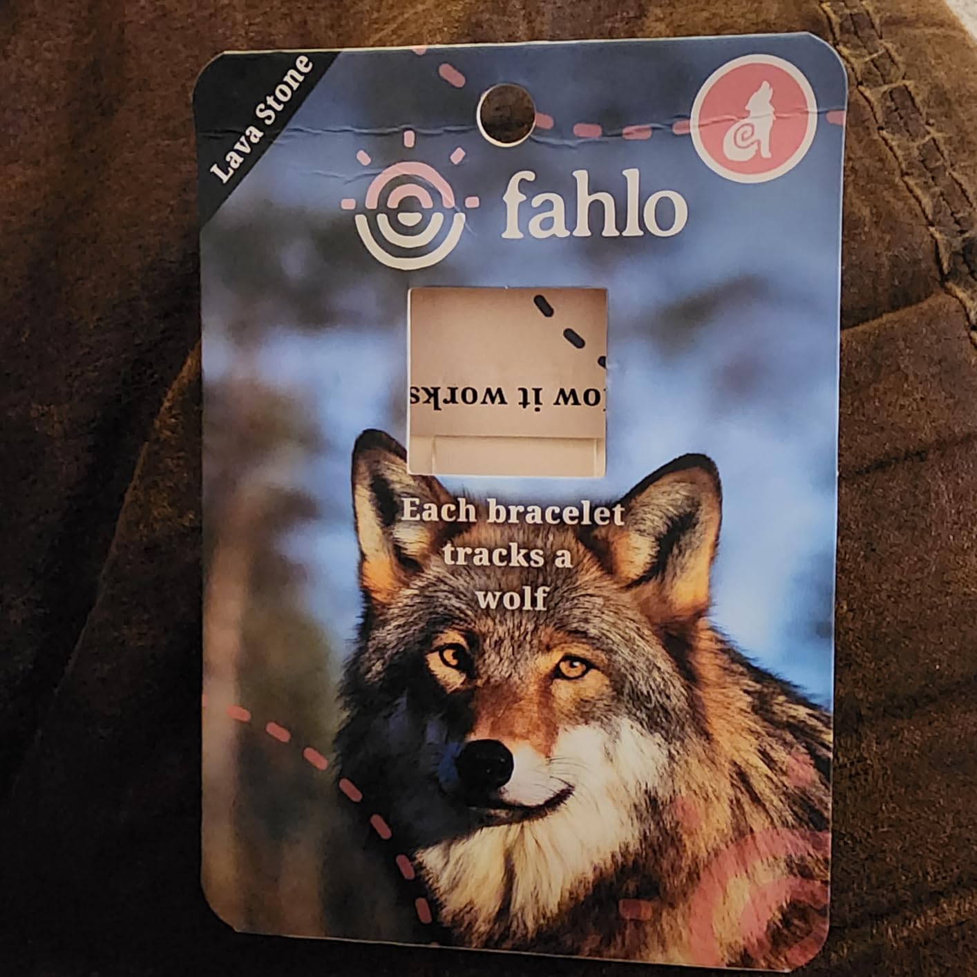 Fahlo Scout Wolf Tracking Bracelet - AZA SAFE Wildlife Conservation Donation Bracelet customer photo 1