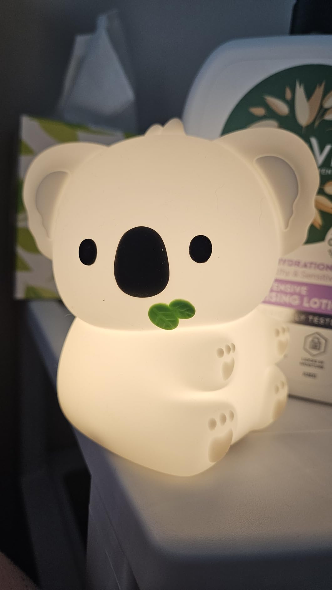 CoolGift Mart Koala Gifts, Cute Koala Silicone Night Light, Touch Control & Timer, USB Rechargeable, Suitable for Breastfeeding Reading Working Sleep for Baby Kids Teens Adults customer photo 1