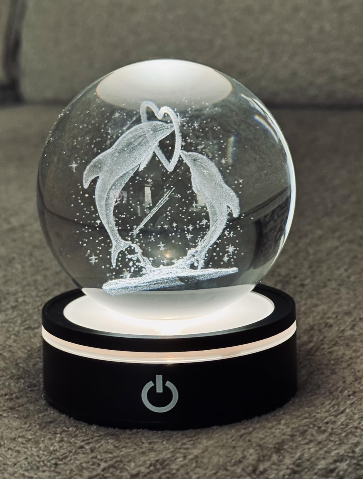 3D Seahorse Crystal Ball Figurine with LED Base, Seahorse Gifts for Women Men on Christmas Birthday, Glass Sea Horse Decor Globe Night Light for Home Office customer photo 1