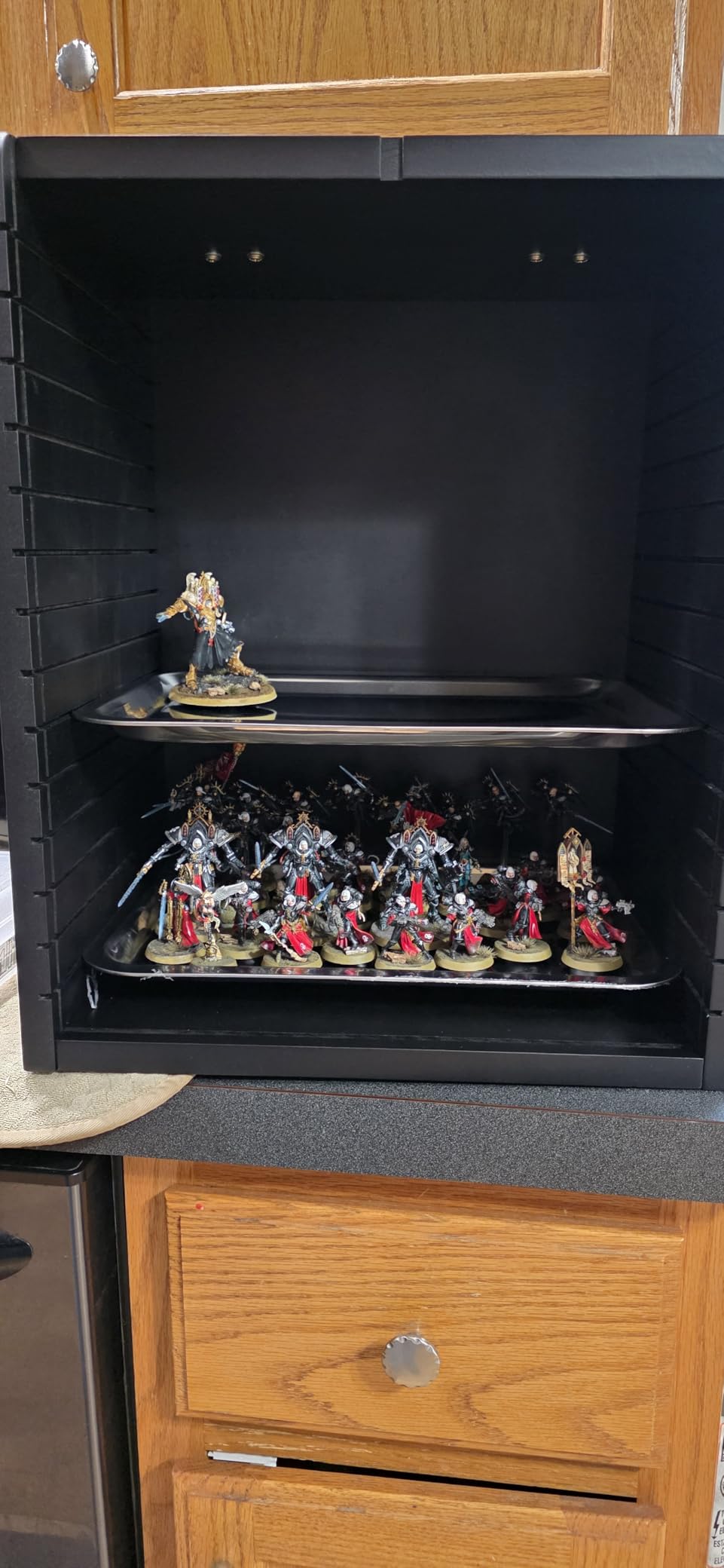 Miniature Storage Case for Collectibles Miniatures, Wooden Display Cases with 6 Trays, Miniature Display Case Miniatures Transport Case (Black) customer photo 1