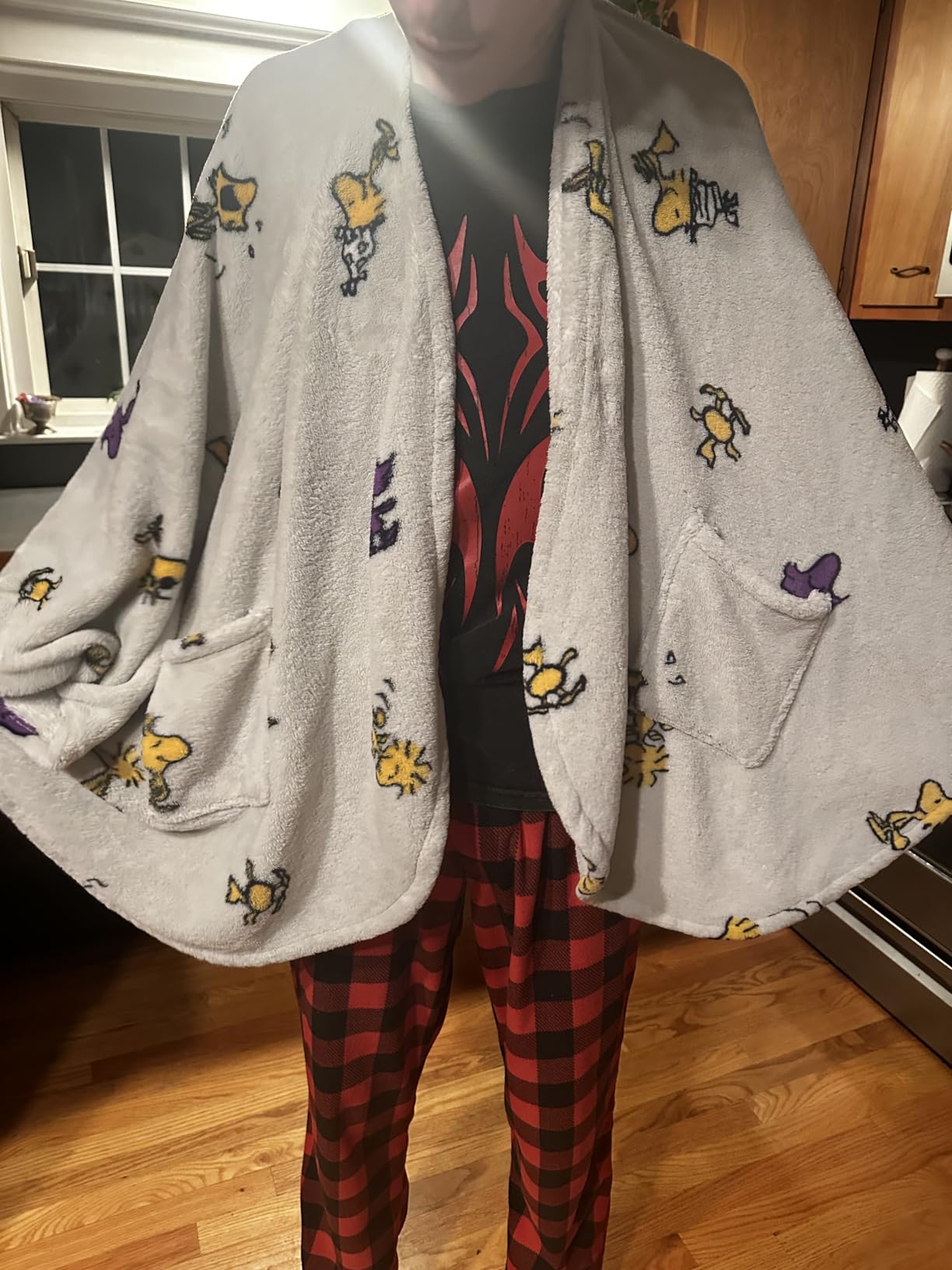 Berkshire Peanuts Wearable Throw Blanket, 58x64 customer photo 1