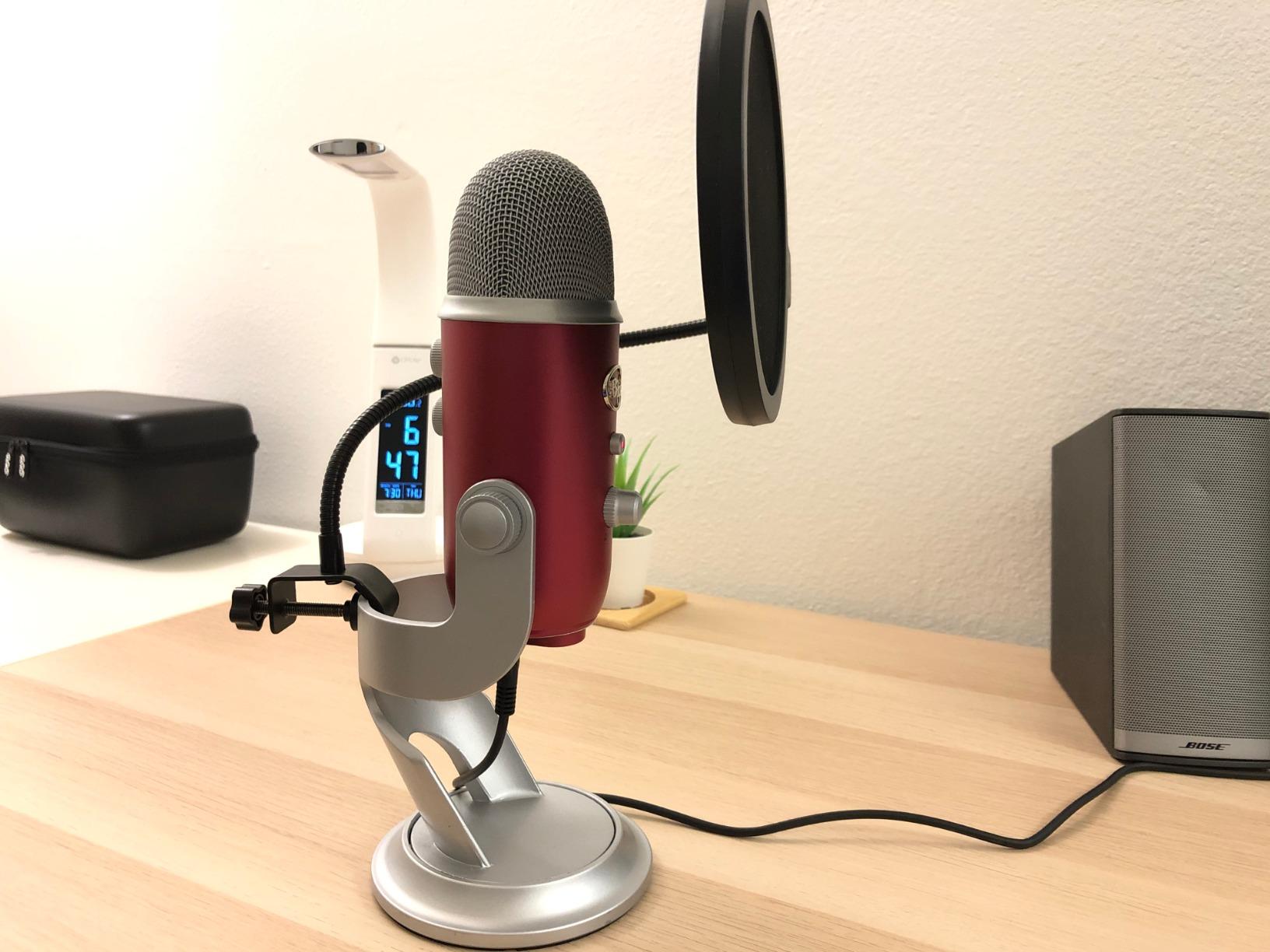 NEEWER Microphone Isolation Ball Shield Pop Filter, Portable Windscreen Mic Cover for Studio Vocal Booth Recording, Sound Absorbing Five Layer Foam Acoustic Equipment for 43-68 mm Mics, MS012 customer photo 1