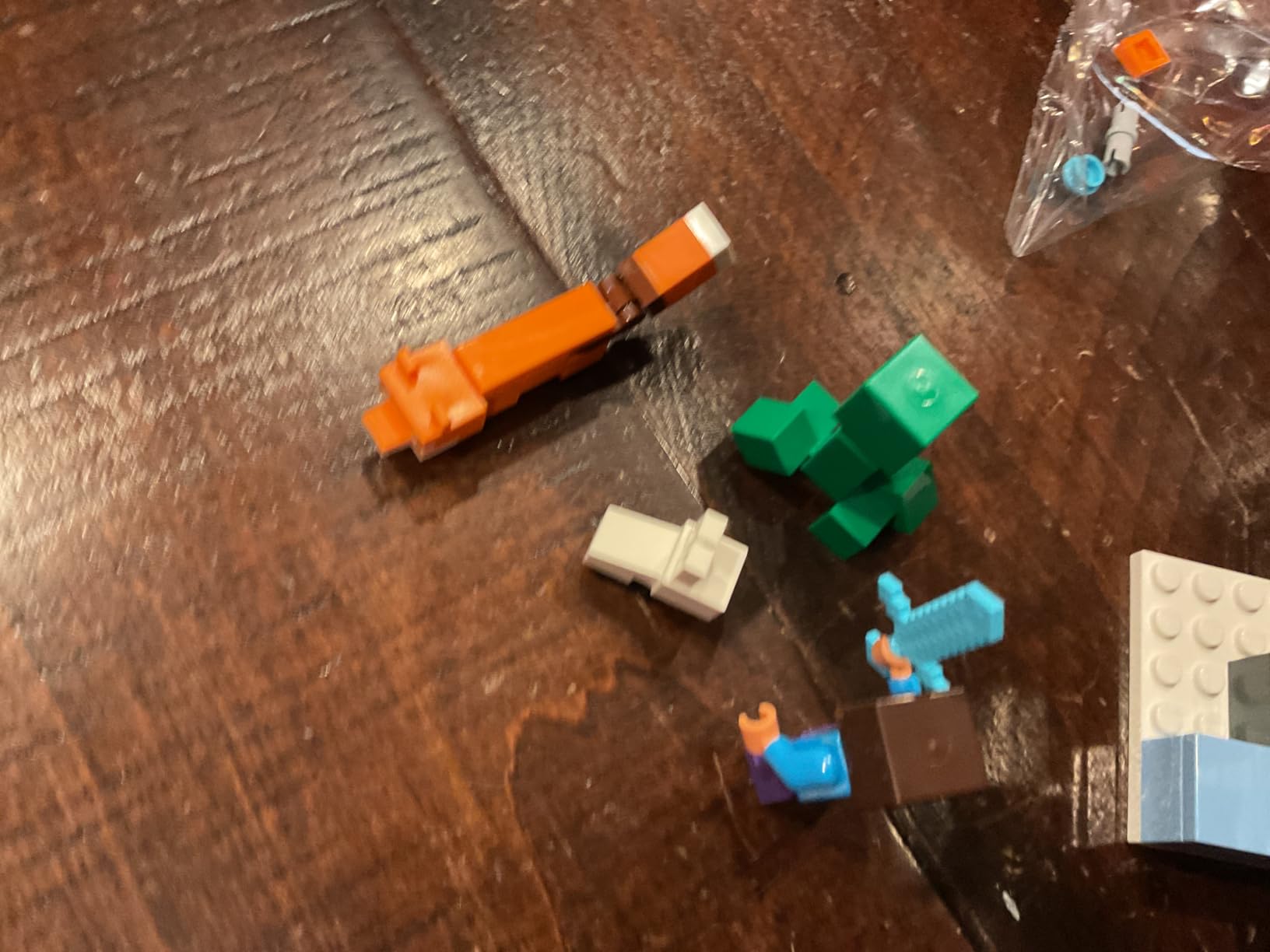 LEGO Minecraft Steve's Taiga Adventure Building Toy for Boys & Girls - Video Game Playset & Toy Figures for Kids, Ages 6 + - W/2 Minifigures & 2 Pretend Play Animals - Gift Idea for Birthdays - 21583 customer photo 1