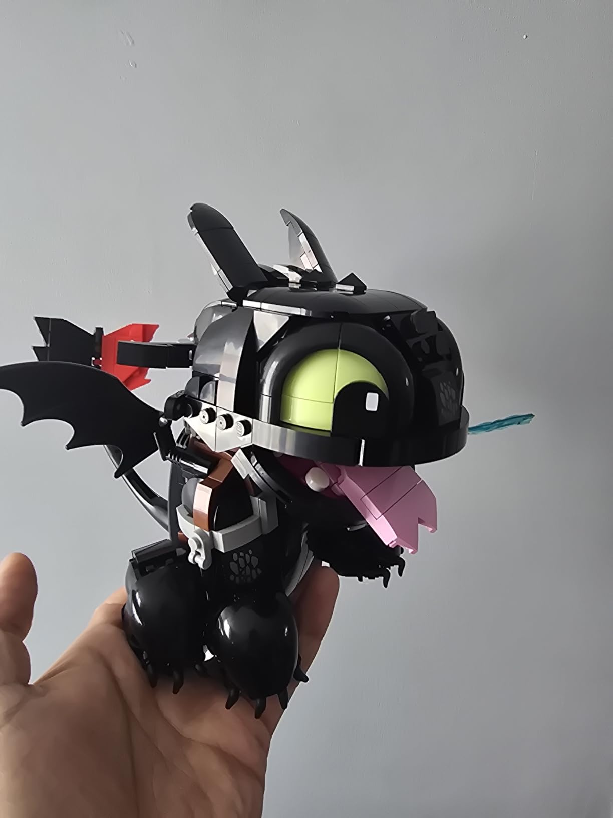 LEGO Icons How to Train Your Dragon: Toothless Building Set for Adults, Ages 18+ - Room Decor for Office, Bedroom, or Book Shelf - Collectible for Movie Fans - Gift Idea for Birthdays - 10375 customer photo 1