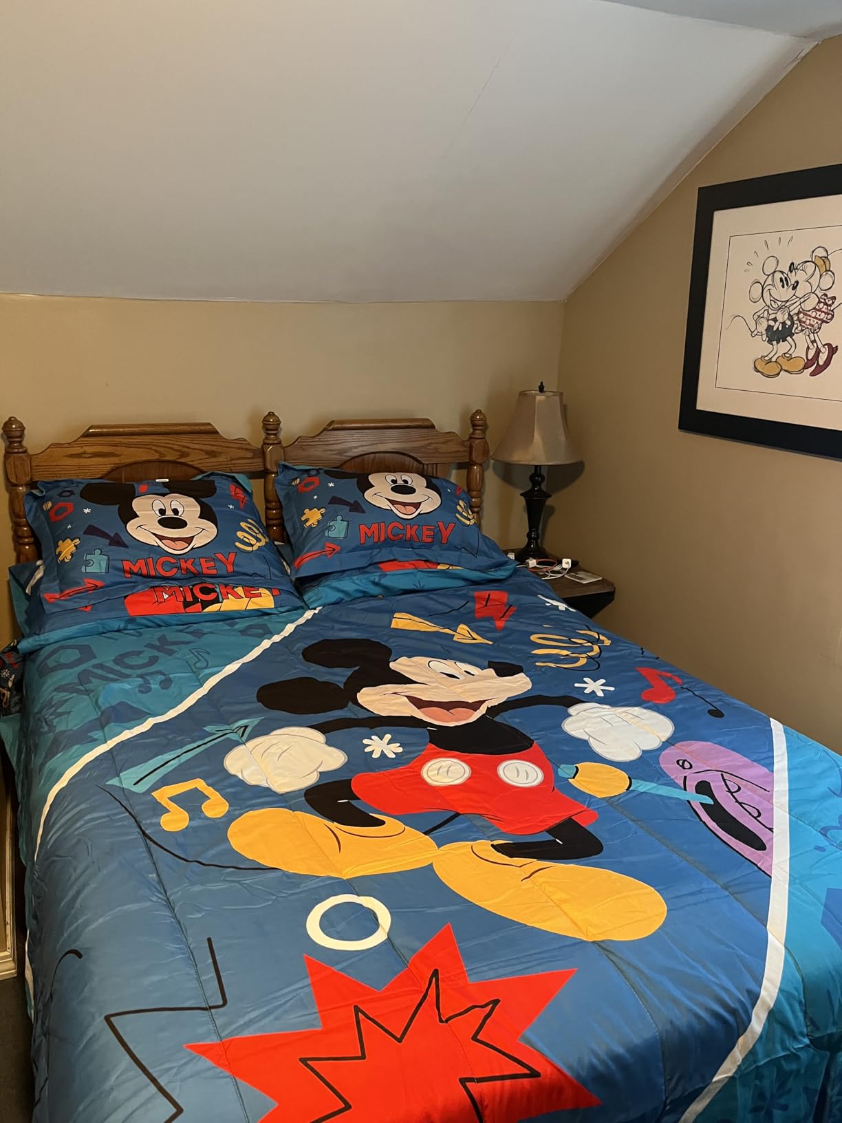 Kids Comforter Set Includes Sheets and Pillow Covers - Soft and Cozy Bed Set for Stylish Room Decor, Blue - Bluey & Bingo, 4 Piece Toddler customer photo 1