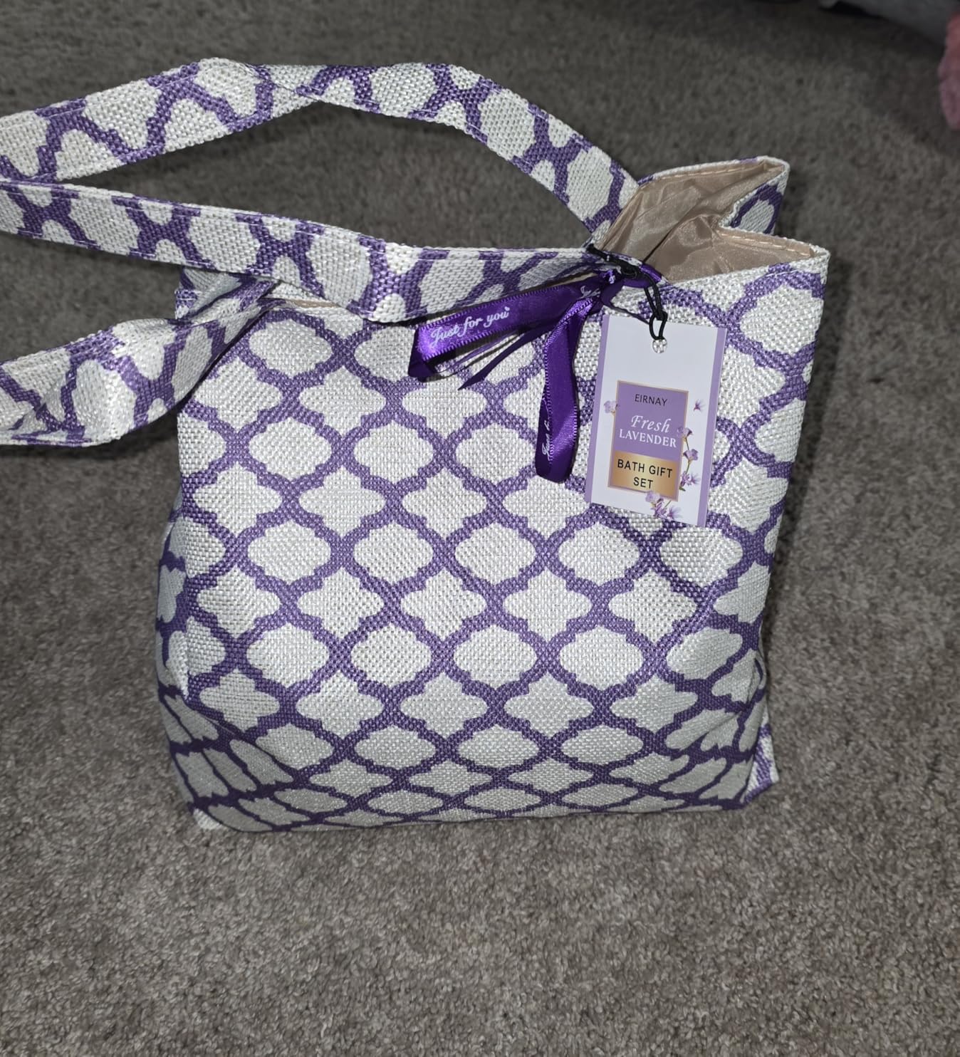 Gift for Women, Spa Gift Baskets for Women - 17pcs Lavender Sets with Body Lotion, Bubble Bath, Relaxing Bath Sets, Birthday Christmas Gifts for Her, Spa Kit for Mom Wife Sister Friend customer photo 1