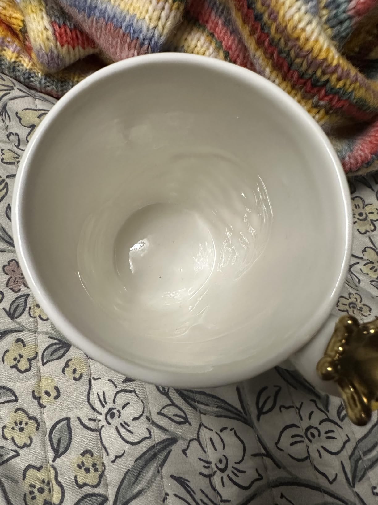 FoldTier 16 oz Cute Swan Coffee Mug for Women, Gold Crown Handle Cup | Ceramic with Embossed Feather Texture, Gift for Mom Grandma Girlfriend Birthday Mother's Day, Unique Animal Design customer photo 2