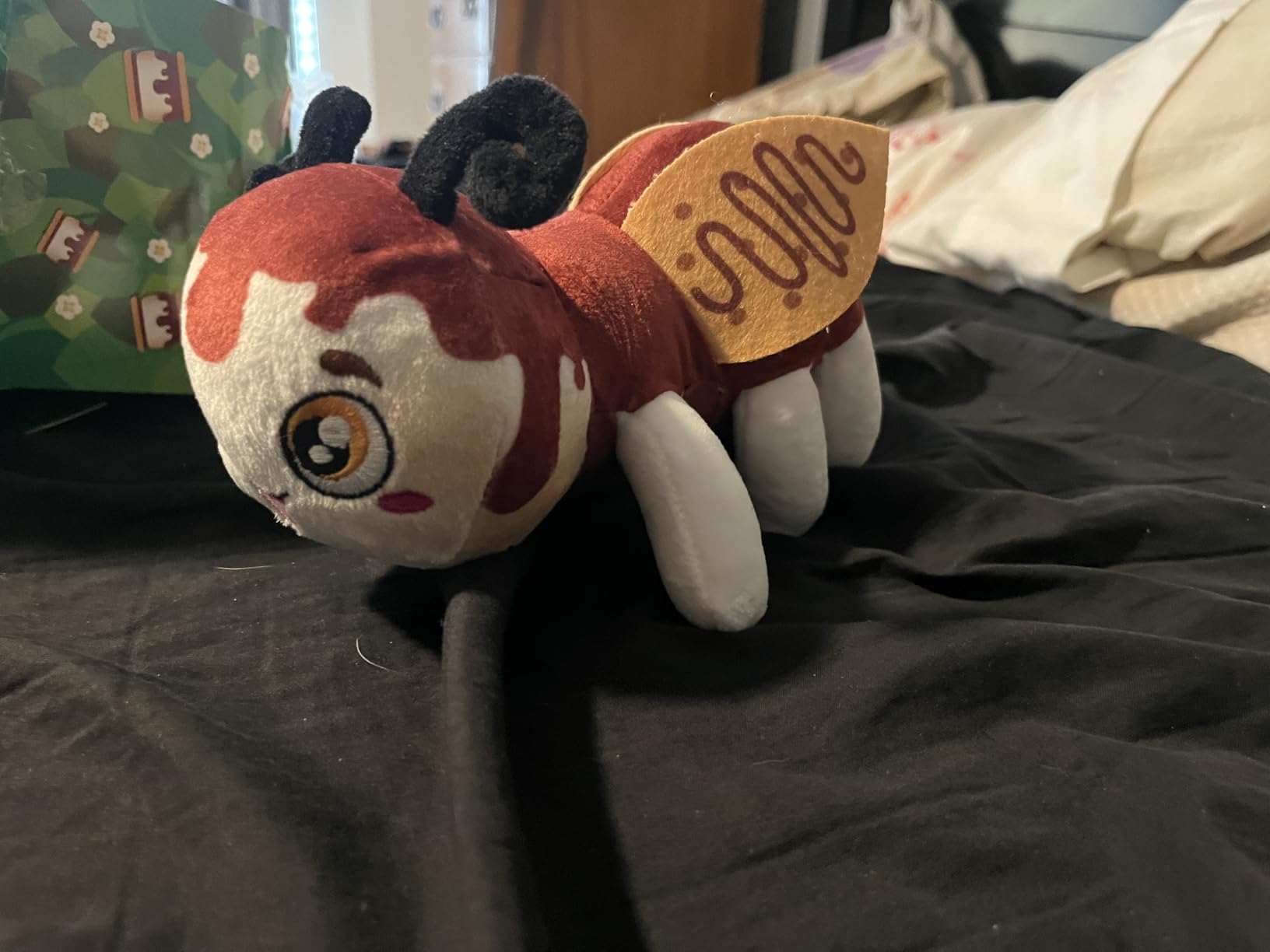 Snuggle Bugs (Firefly) - S'Mores Scented Plush Toy - Cute Firefly Stuffed Animal for Kids, Aromatherapy Gift, Soft Collectible Plush Bug, Cozy Stress Relief Toy customer photo 2