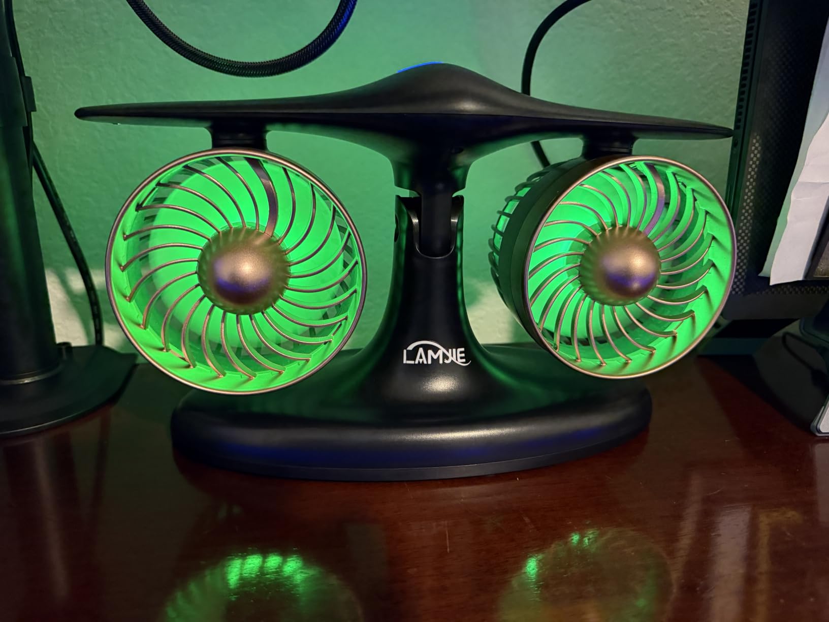 Jet Engine Desk Fan -18-Hour Runtime Battery Operated Fan Turbo fan, USB-C Rechargeable Table Fan, High-End Aviation Turbine Office Decor, Luxury Gift Box for Men, Dad, Pilots, Tech Lovers customer photo 2