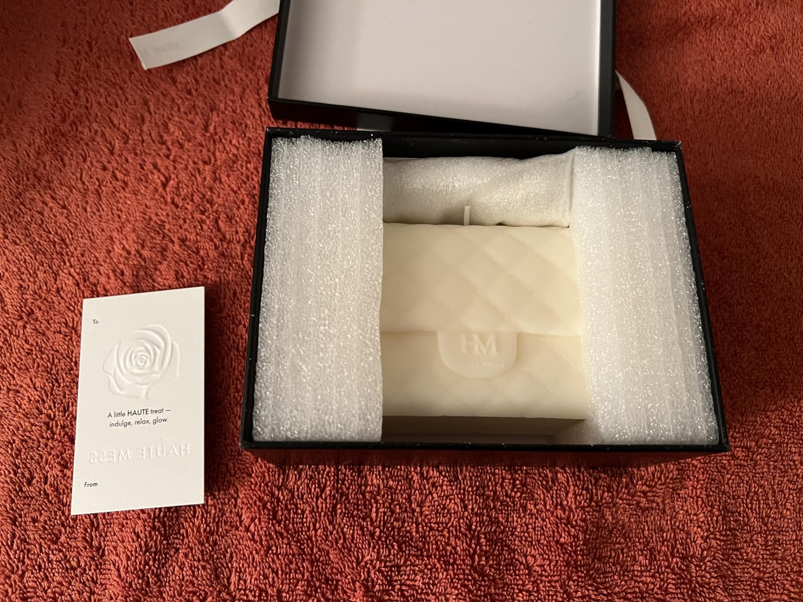 Handbag Candle in GiftBox - Haute Mess Designer-Inspired Luxury Candle for Women customer photo 1