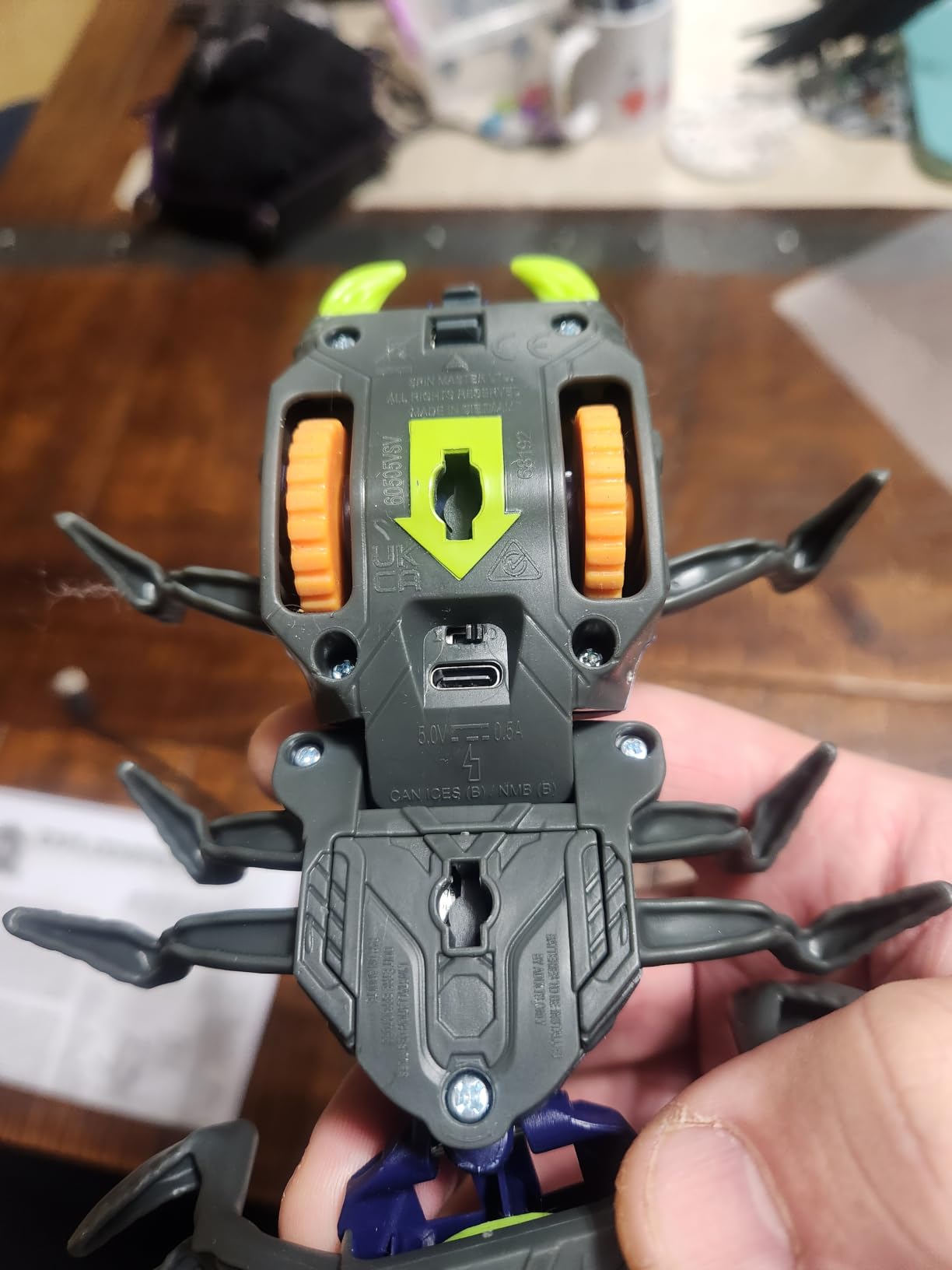 HEX BOTS Explodapede Robotic Centipede Remote Control Toy, Glowing LED Eyes customer photo 2