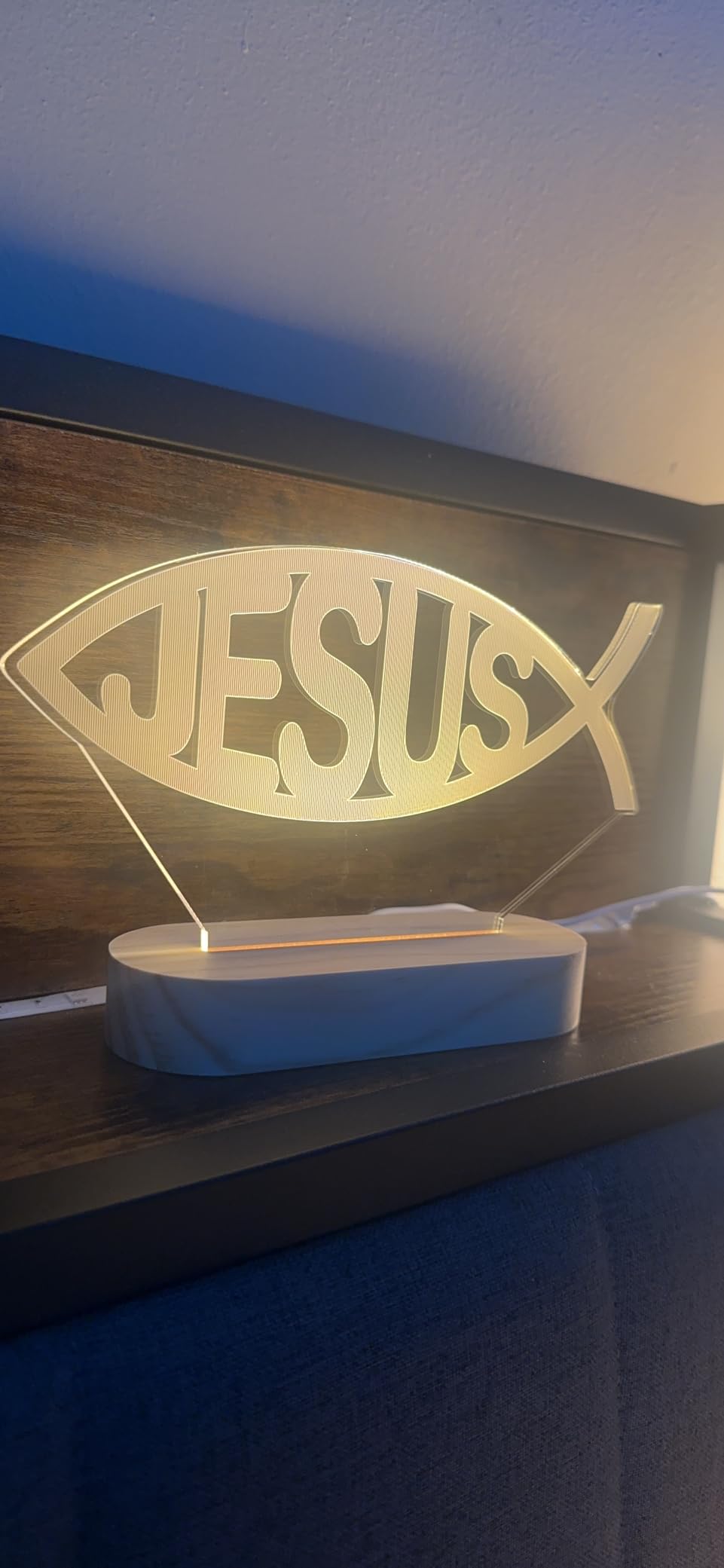 Attivolife First Communion Gift for Girls Boys, LED Night Light with Wooden Base, Jesus Bible Verse Night Light I am the Bread of Life customer photo 1