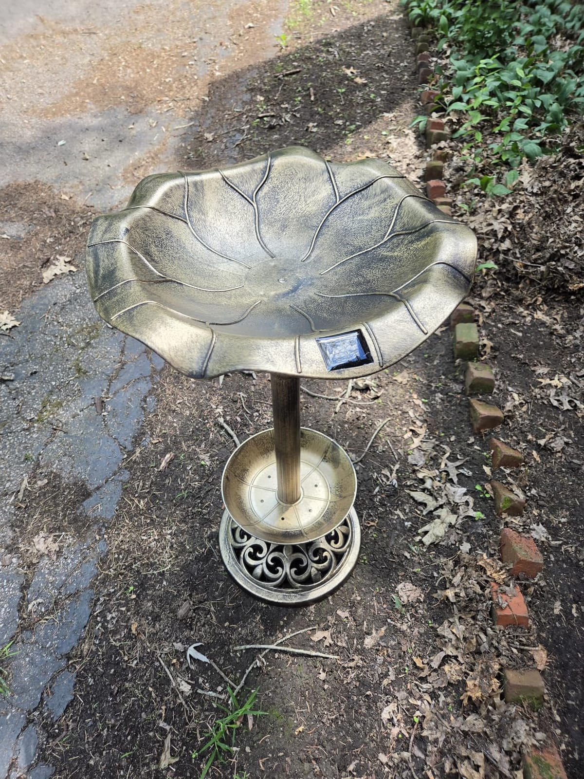 Best Choice Products Outdoor Solar Lighted Pedestal Bird Bath Fountain Decoration w/Planter, Integrated Panel, Scroll Accents for Lawn, Garden - Peacock Blue customer photo 1
