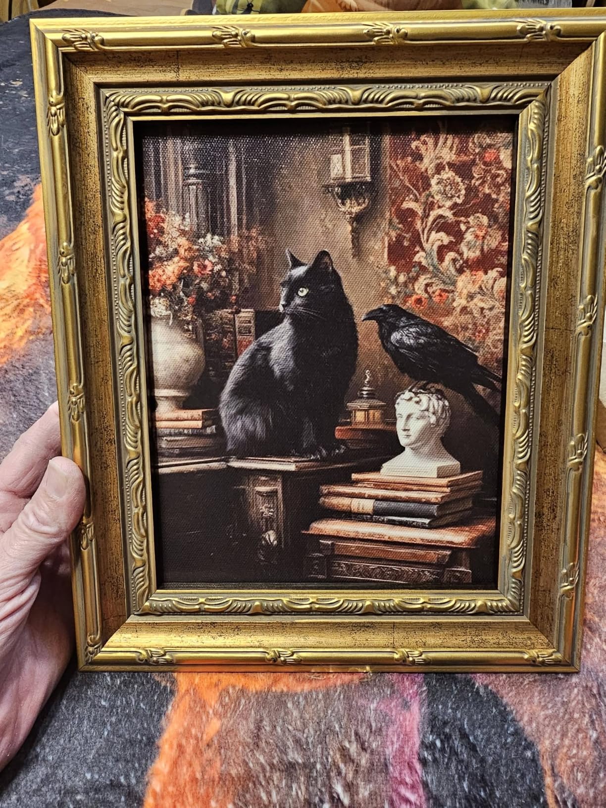 Xiuumcakee Gold Framed Bird Wall Art, Vintage Robin Bird Painting 9x11 in customer photo 2