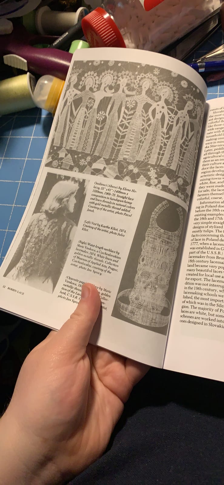 Bobbin Lace: An Illustrated Guide to Traditional and Contemporary Techniques (Dover Knitting, Crochet, Tatting, Lace) customer photo 1