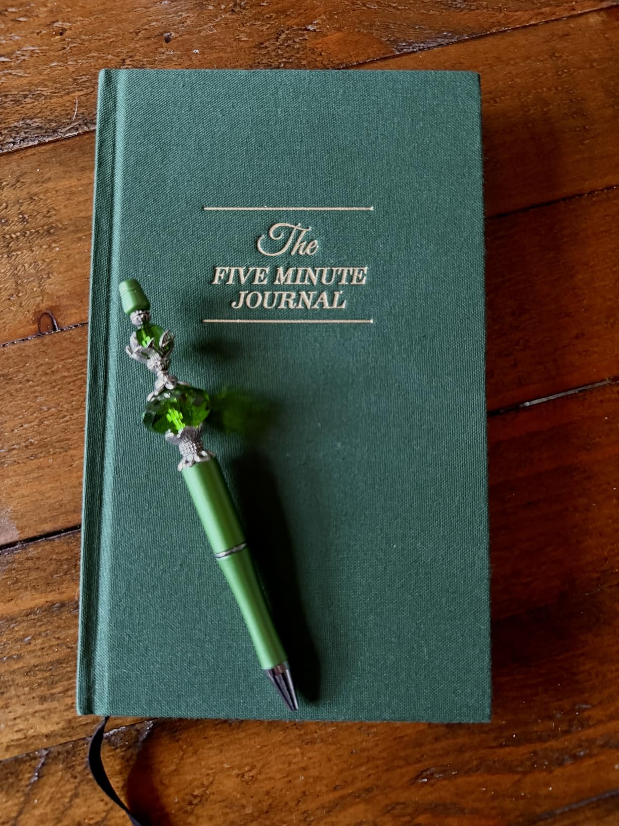 Intelligent Change The Five Minute Journal - Original Daily Gratitude Journal for Women & Men - Mindfulness, Happiness & Daily Reflection - Undated Planner - Affirmation Journal - Gifts for Women customer photo 2
