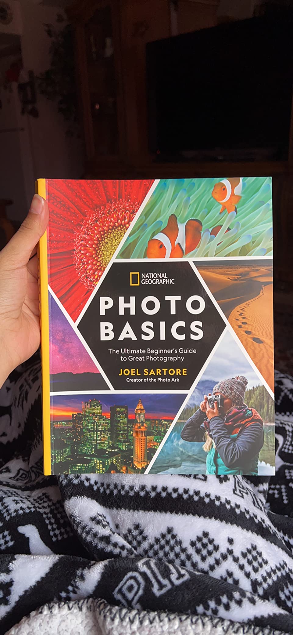 National Geographic Photo Basics: The Ultimate Beginner's Guide to Great Photography customer photo 1