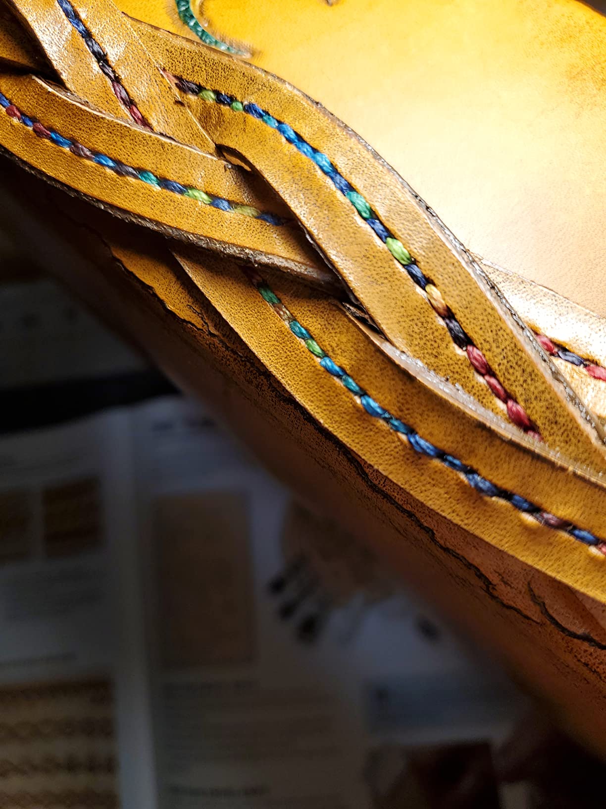 Get Started in Leather Crafting: Step-by-Step Techniques and Tips for Crafting Success (Design Originals) Beginner-Friendly Projects, Basics of Leather Preparation, Tools, Stamps, Embossing, and More customer photo 1