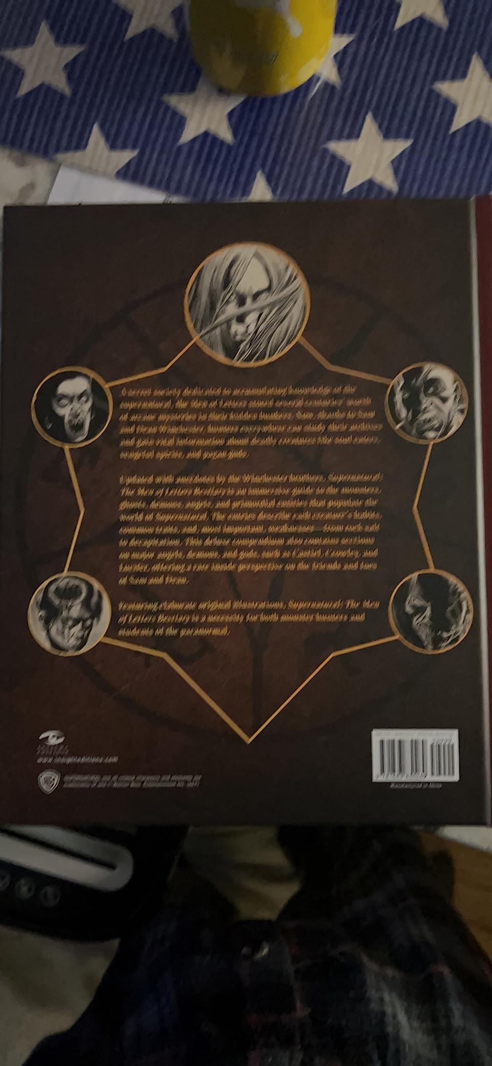 Supernatural: The Men of Letters Bestiary: Winchester Family Edition customer photo 1