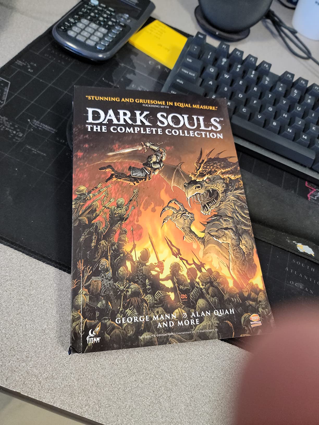 Dark Souls: The Complete Collection (Graphic Novel) customer photo 2