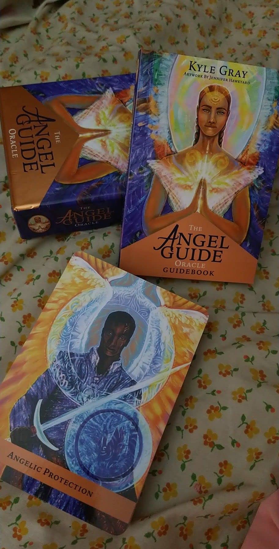 The Angel Guide Oracle: A 44-Card Deck and Guidebook customer photo 1