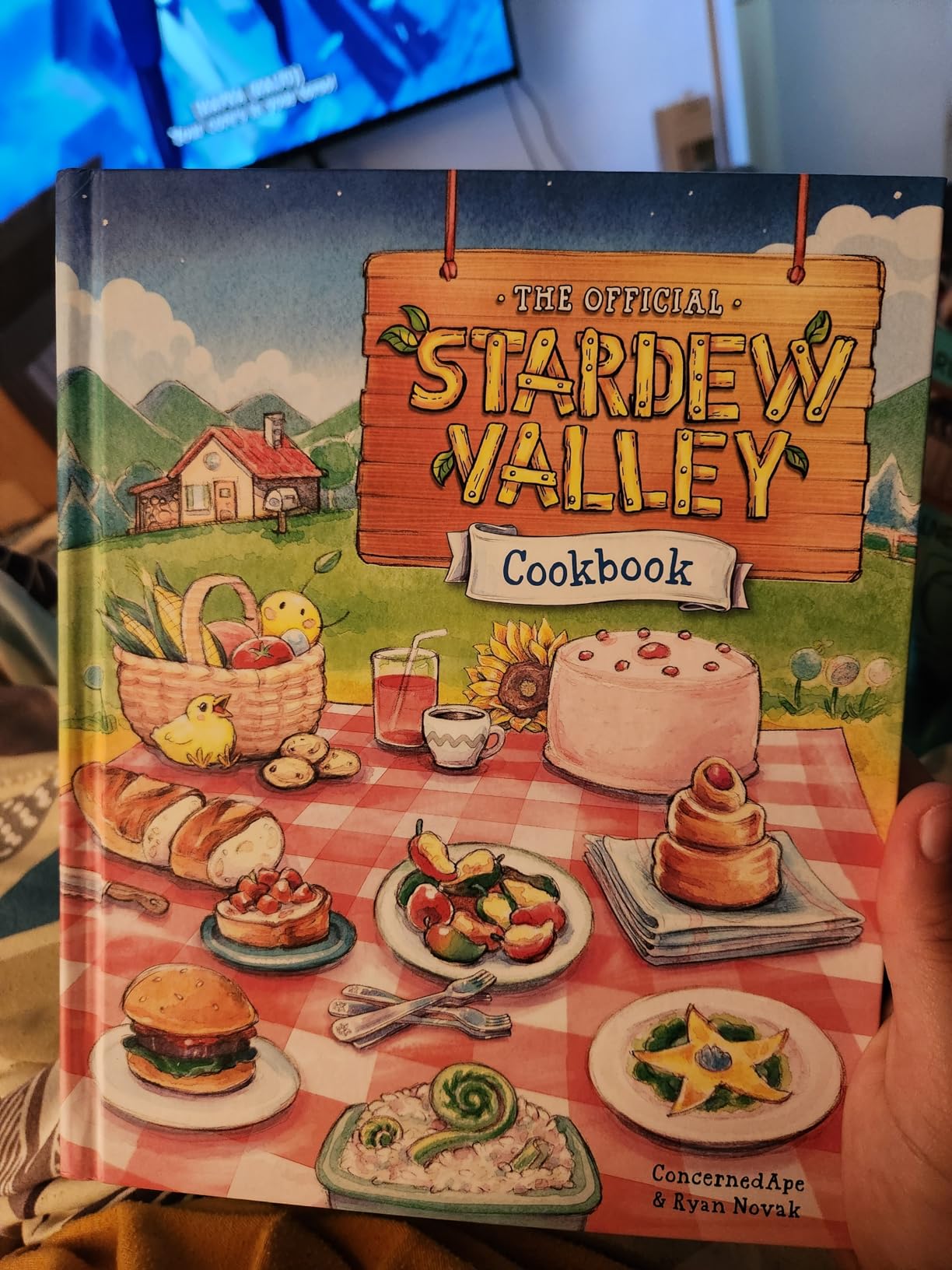 The Official Stardew Valley Cookbook customer photo 1
