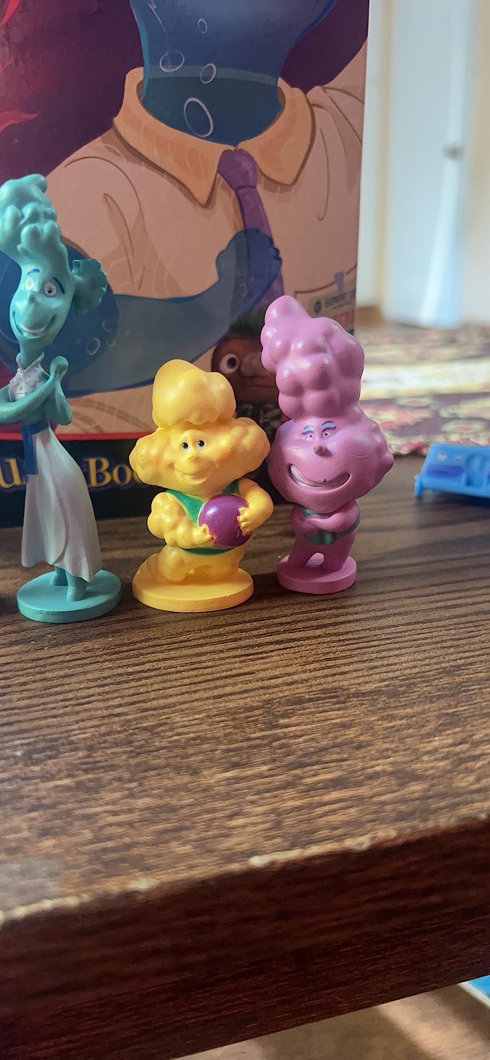 Disney / Pixar Elemental My Busy Books - Storybook, 10 figurines, playmat (English and Korean Edition) customer photo 2