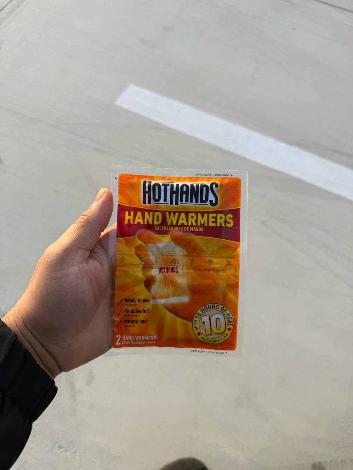 HotHands Hand Warmers Bulk Pack, 40 Pairs - America's Favorite Warmer customer photo 2